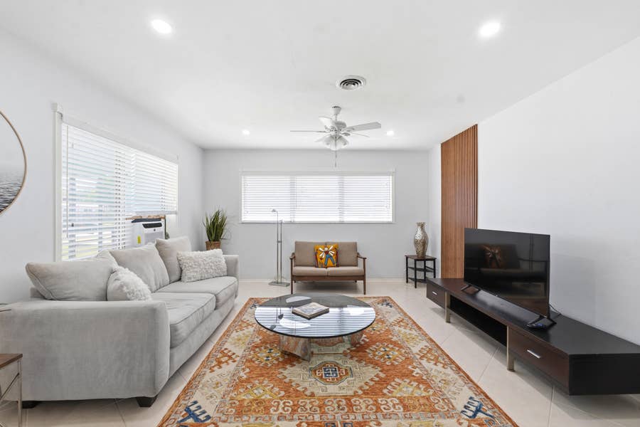 Property photo for 23 NE 19TH Avenue, Pompano Beach, FL