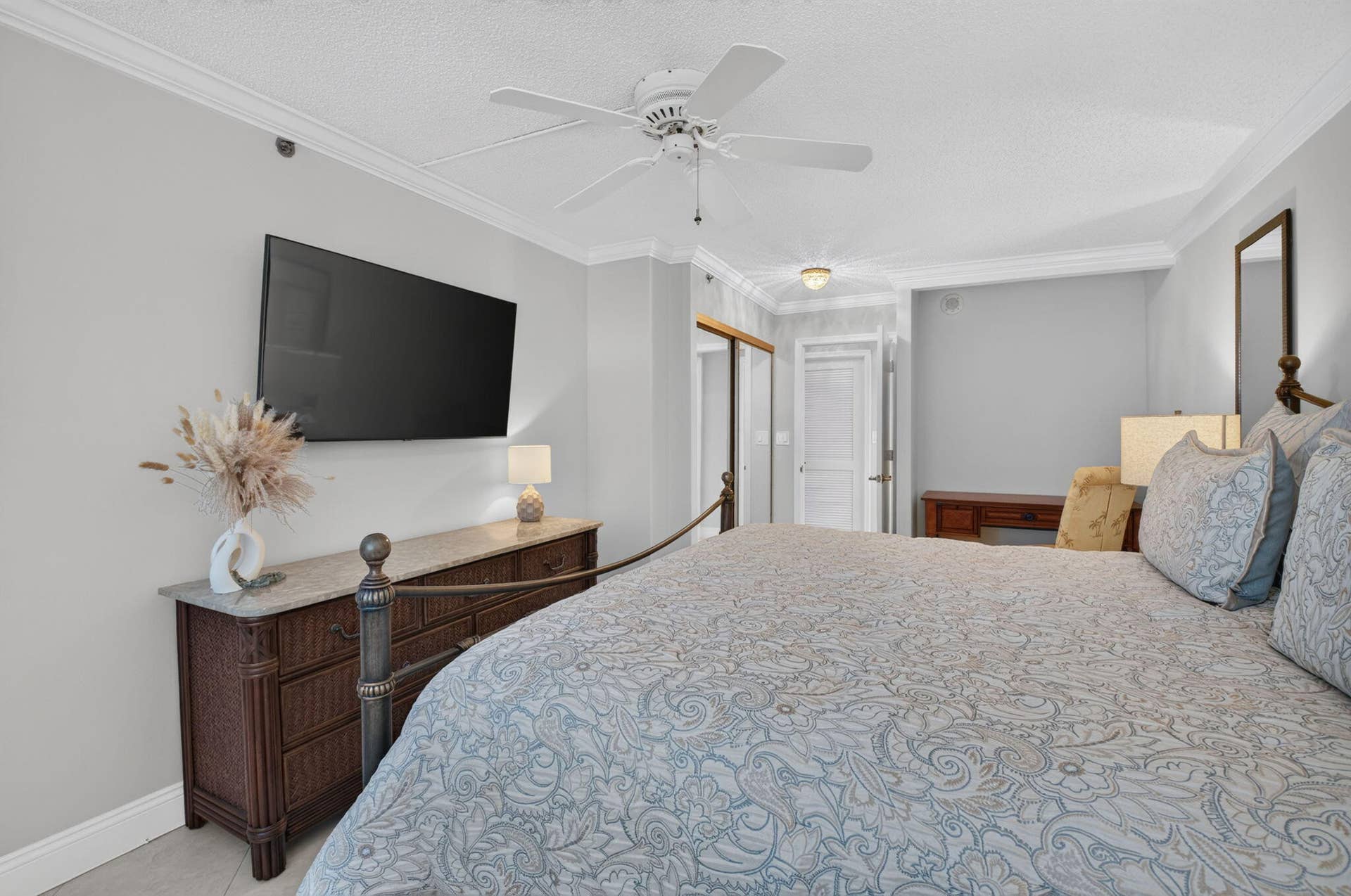 Sleep soundly in this elegant primary suite