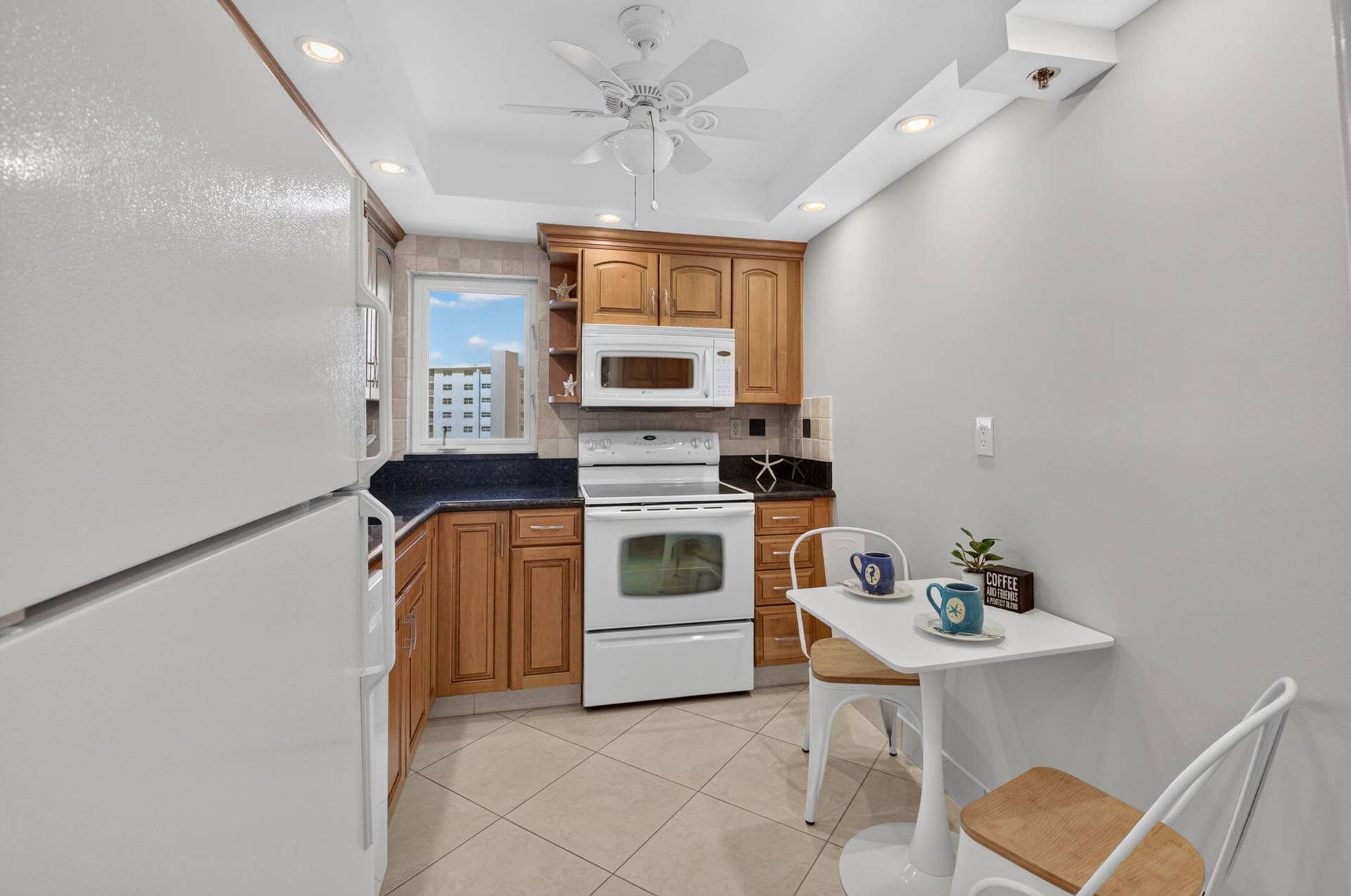 Fully outfitted kitchen, from coffee and cocktails, to breakfast and dinner; all you need is already stocked