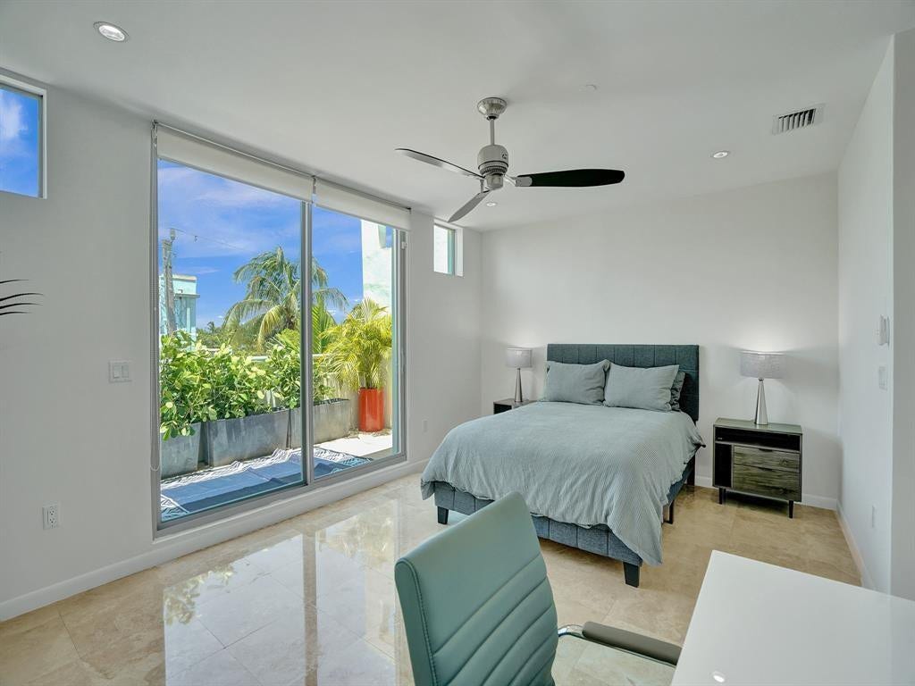 1703 NE 5TH Court, #1703, Fort Lauderdale, FL 33301 Bedroom 3