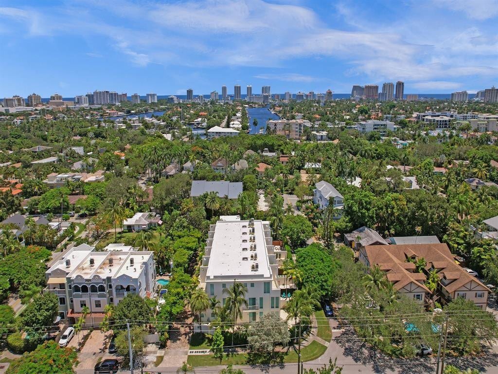 1703 NE 5TH Court, #1703, Fort Lauderdale, FL 33301 Aerial Photo