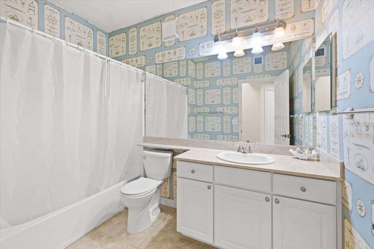 776 DAKOTA Drive, #102, Jupiter, FL 33458 33-424A2844
