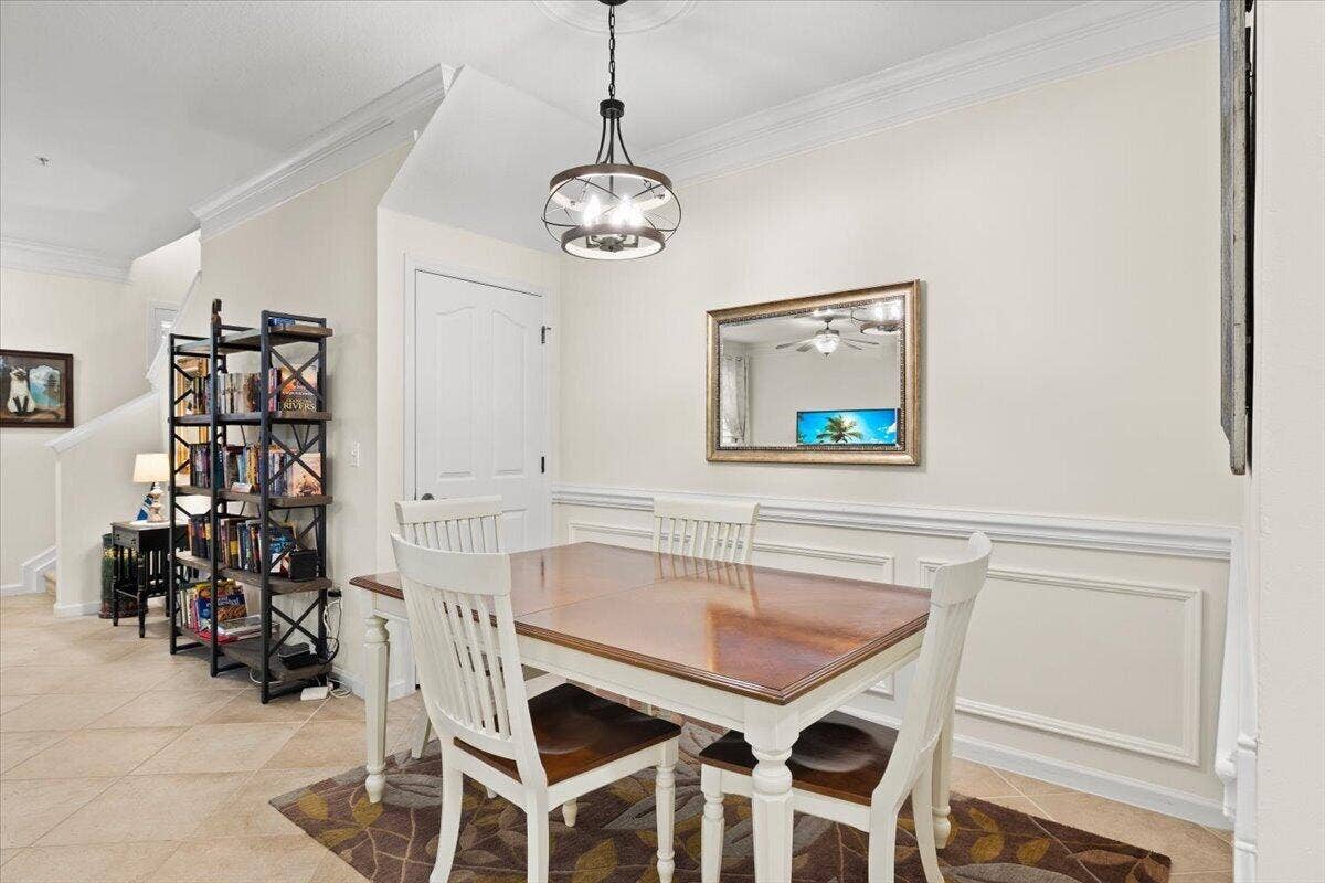 776 DAKOTA Drive, #102, Jupiter, FL 33458 10-424A2714