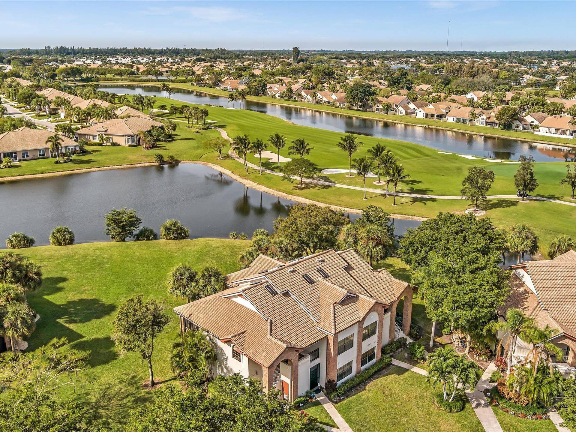 8049 Aberdeen Drive, #201, Boynton Beach, FL 33472 lake golfcourse view!