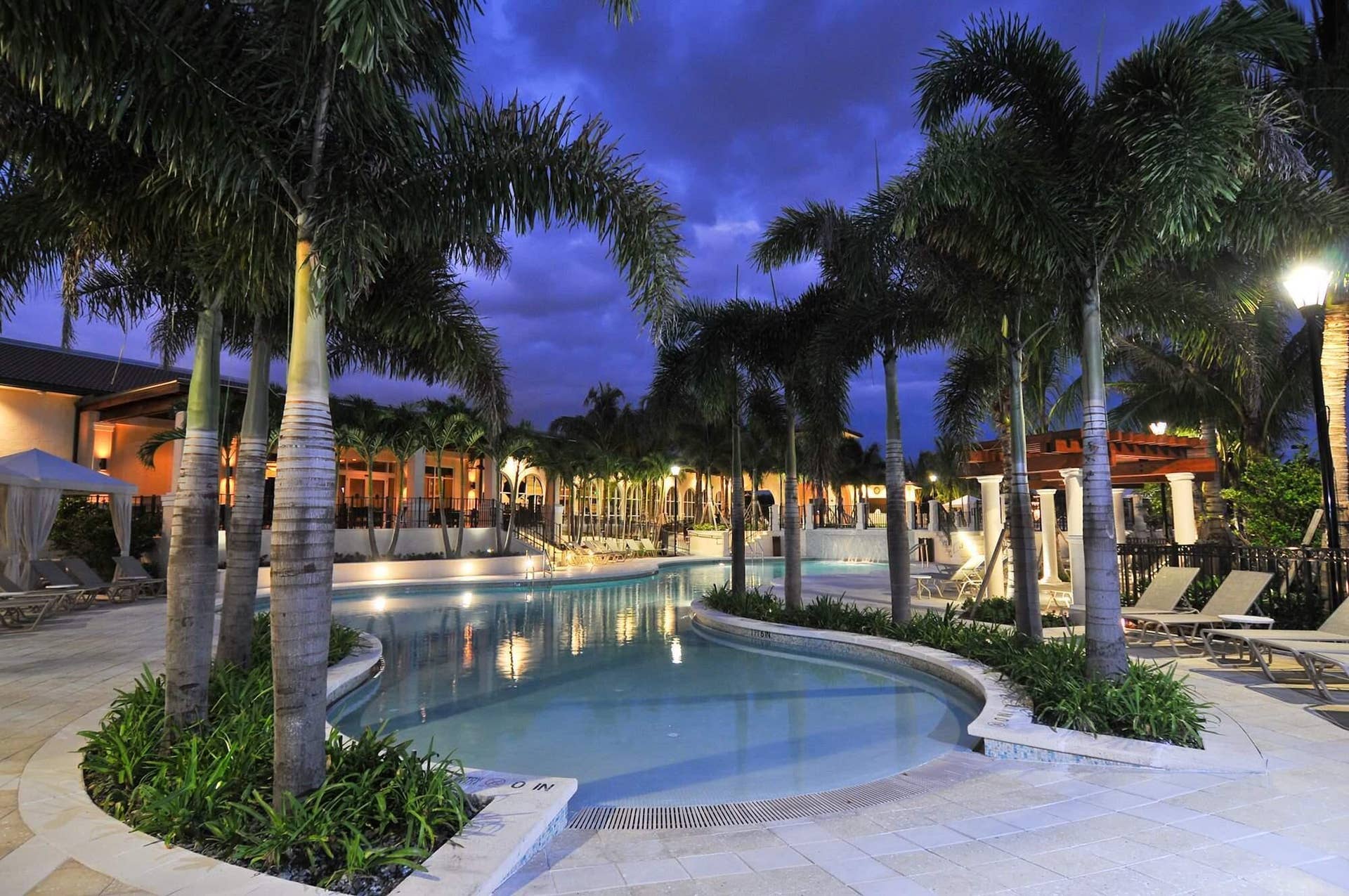 8049 Aberdeen Drive, #201, Boynton Beach, FL 33472 BEACH POOL