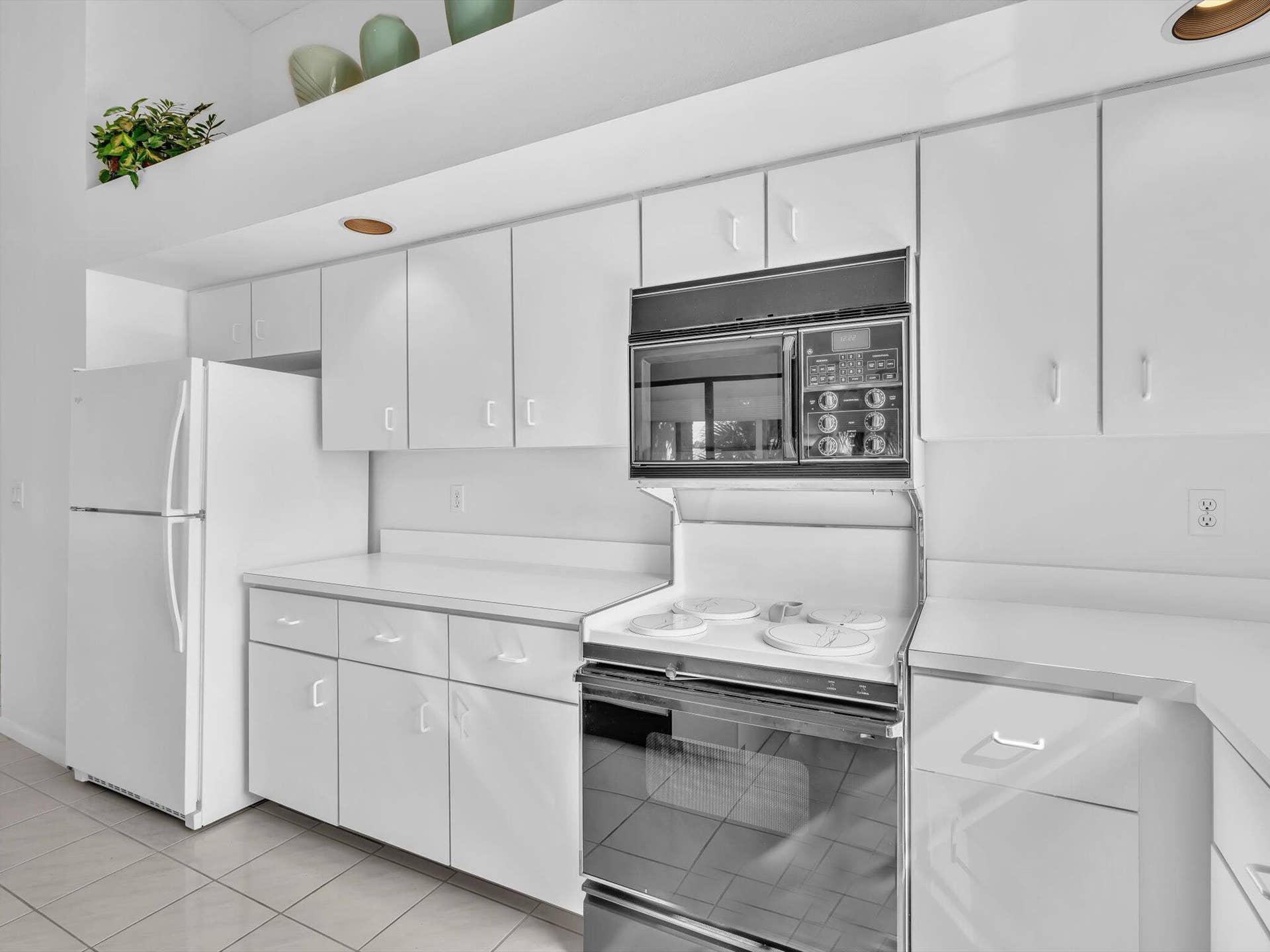 8049 Aberdeen Drive, #201, Boynton Beach, FL 33472 kit 3