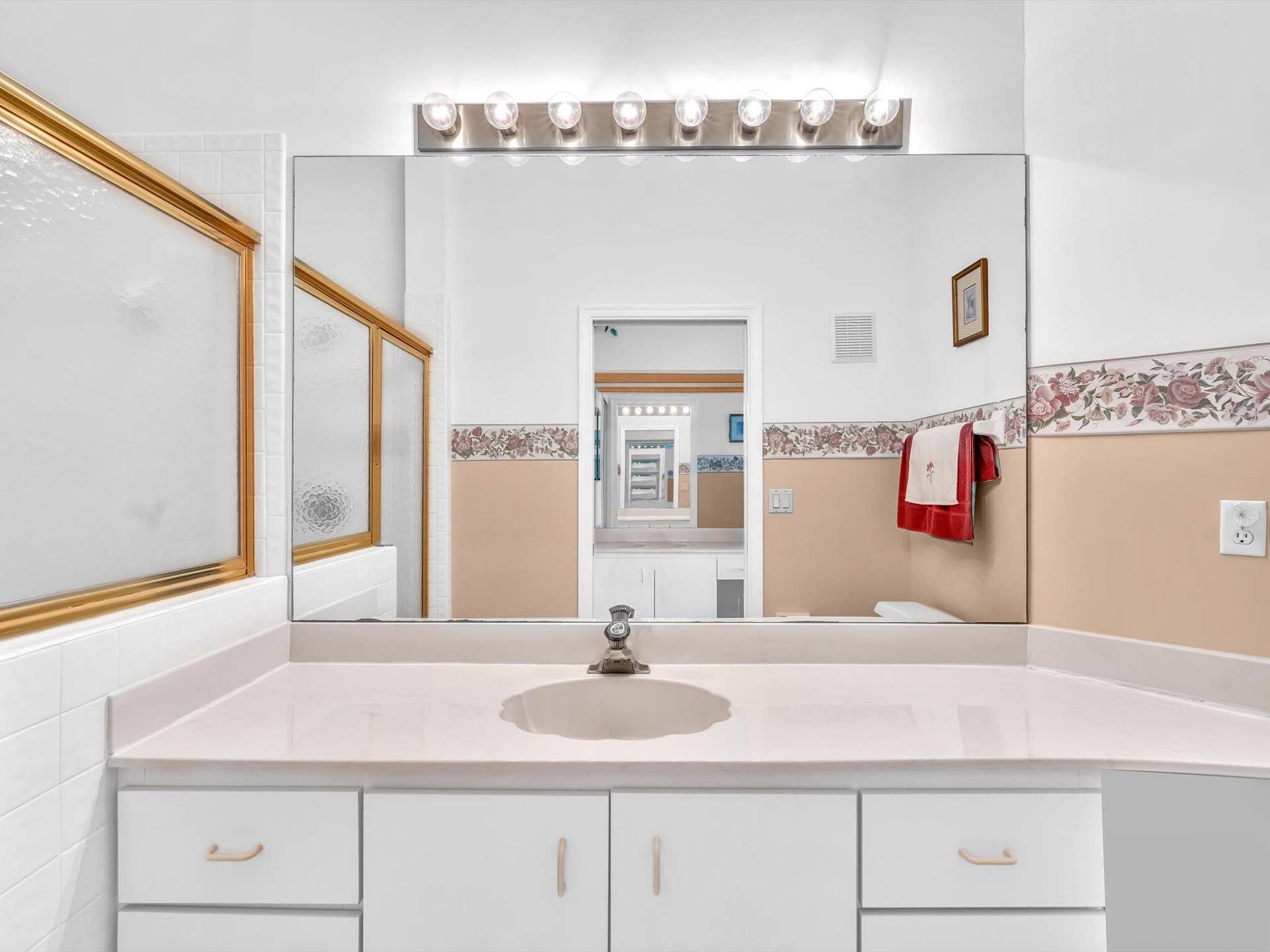 8049 Aberdeen Drive, #201, Boynton Beach, FL 33472 prim bath dress area