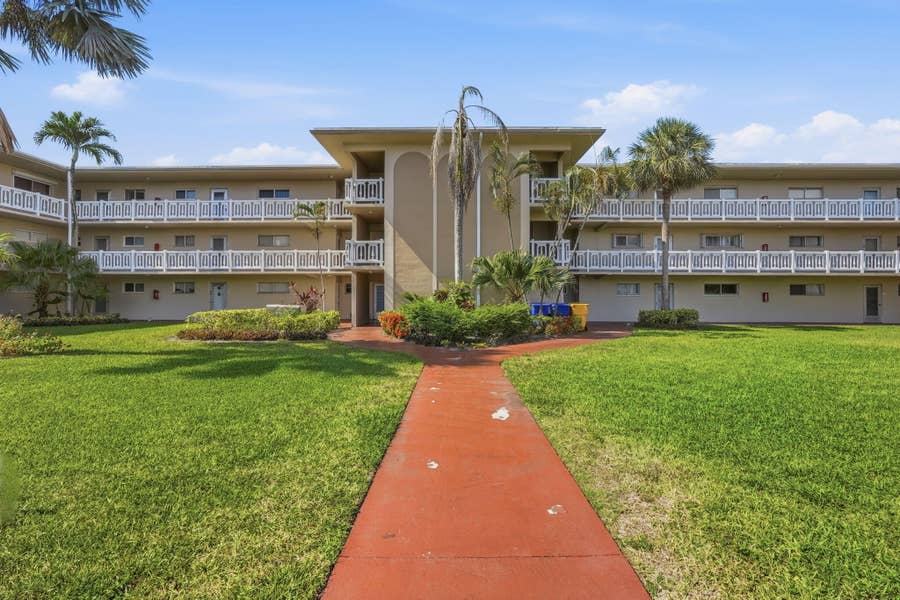 Property photo for 2606 Garden Drive S, #305, Lake Worth, FL