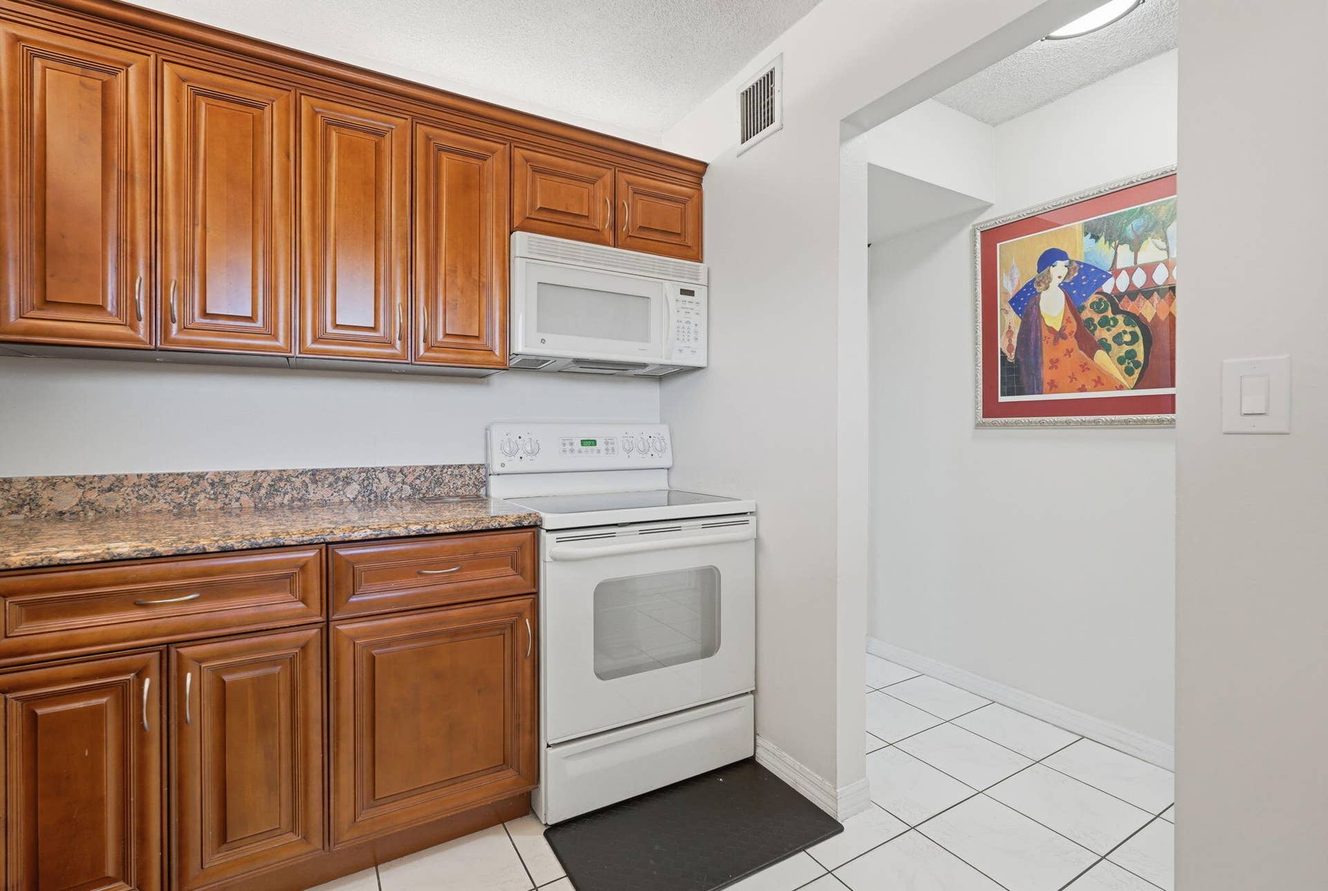 2606 Garden Drive S, #305, Lake Worth, FL 33461 Kitchen