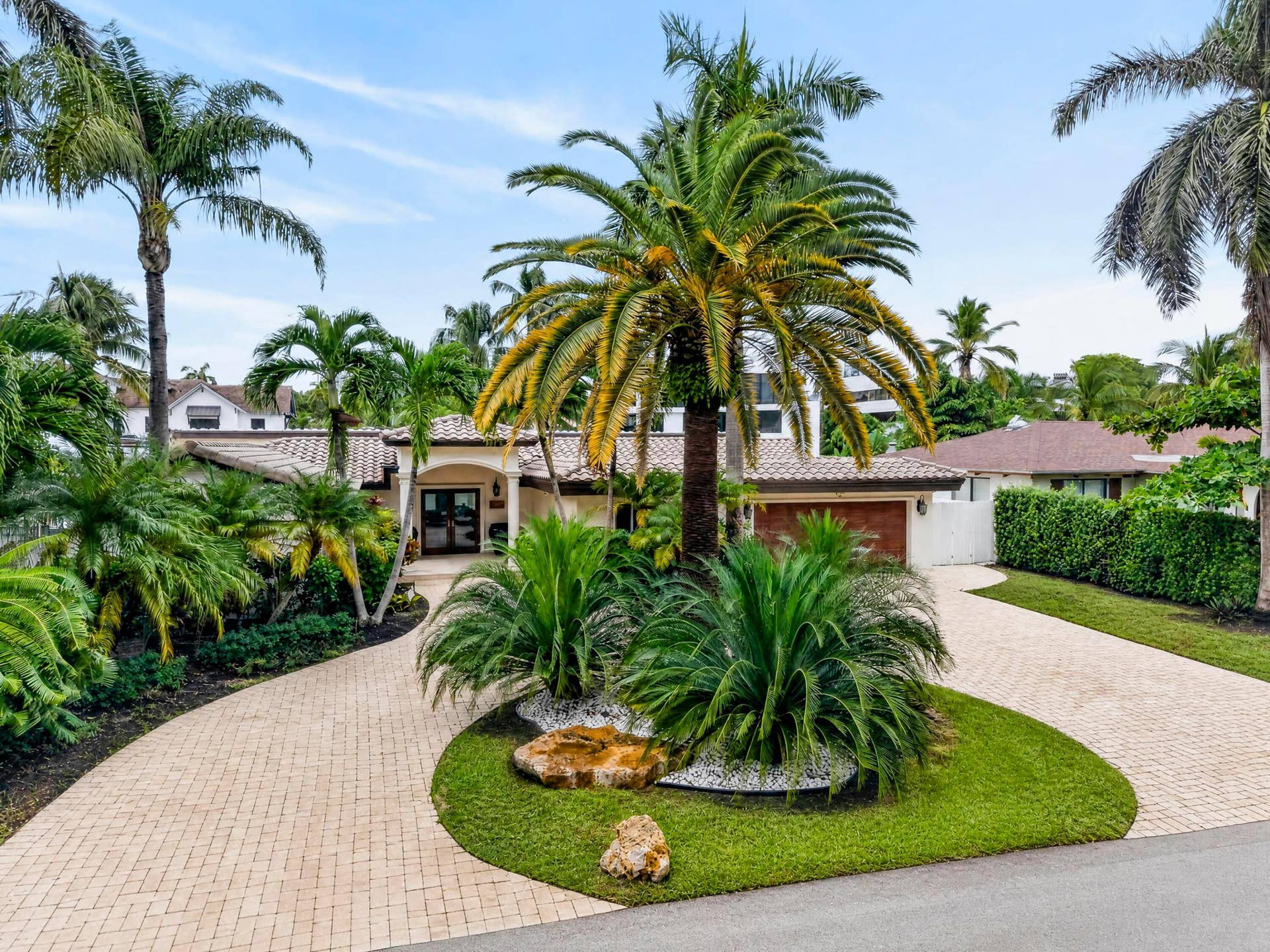 329 ISLE OF CAPRI Drive, Fort Lauderdale, FL 33301 329 Isle of Capri Drive. Fort Lauderdale
