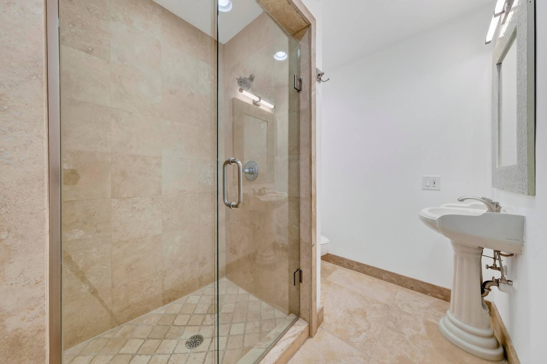 329 ISLE OF CAPRI Drive, Fort Lauderdale, FL 33301 329 Isle of Capri Drive. Fort Lauderdale