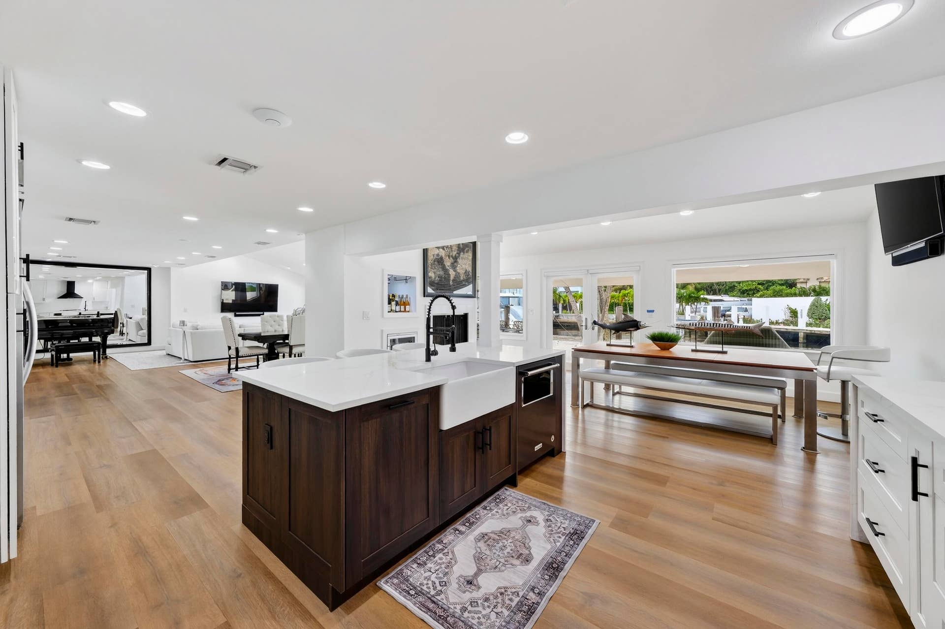 329 ISLE OF CAPRI Drive, Fort Lauderdale, FL 33301 329 Isle of Capri Drive. Fort Lauderdale