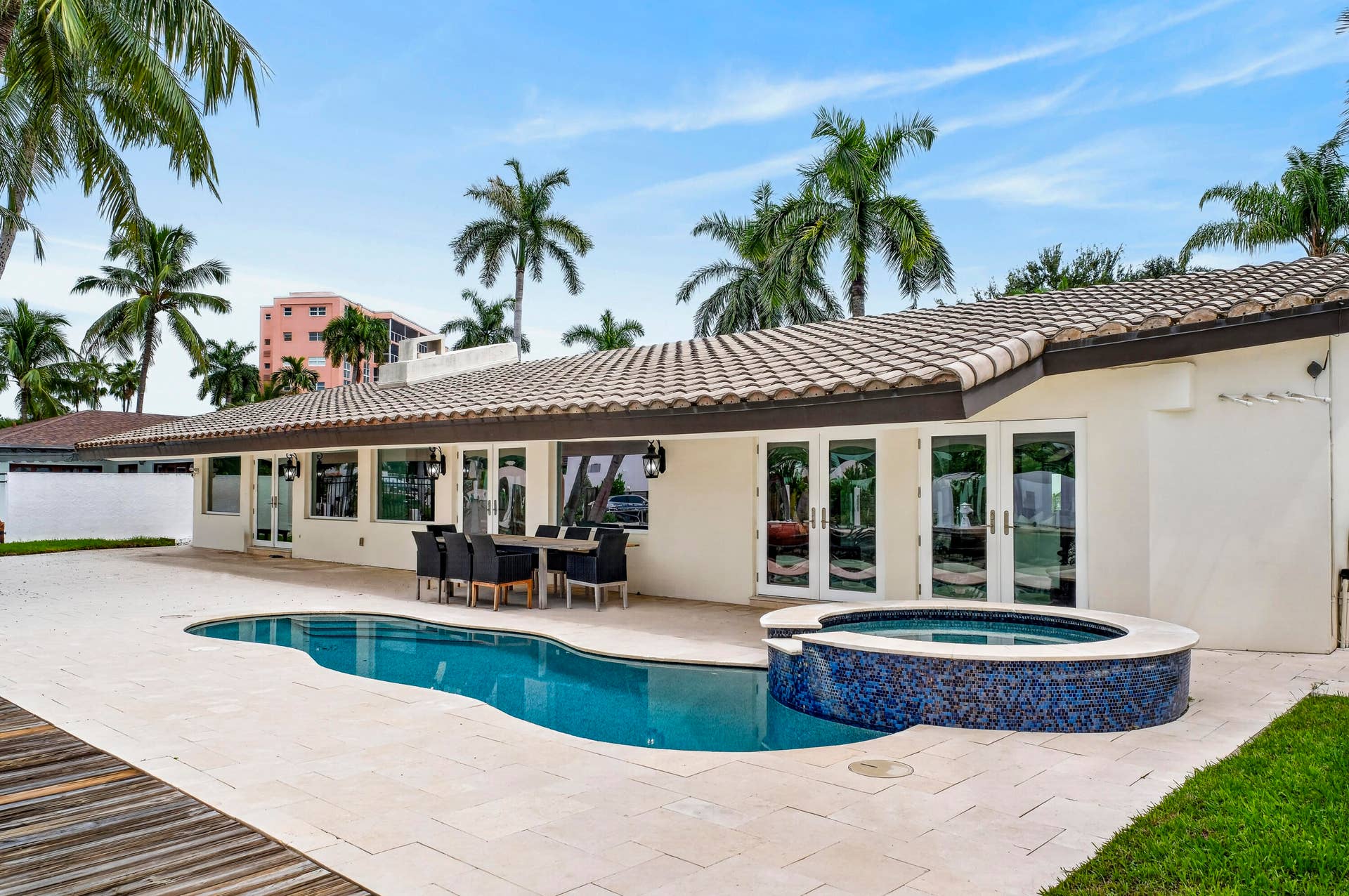 329 ISLE OF CAPRI Drive, Fort Lauderdale, FL 33301 329 Isle of Capri Drive. Fort Lauderdale