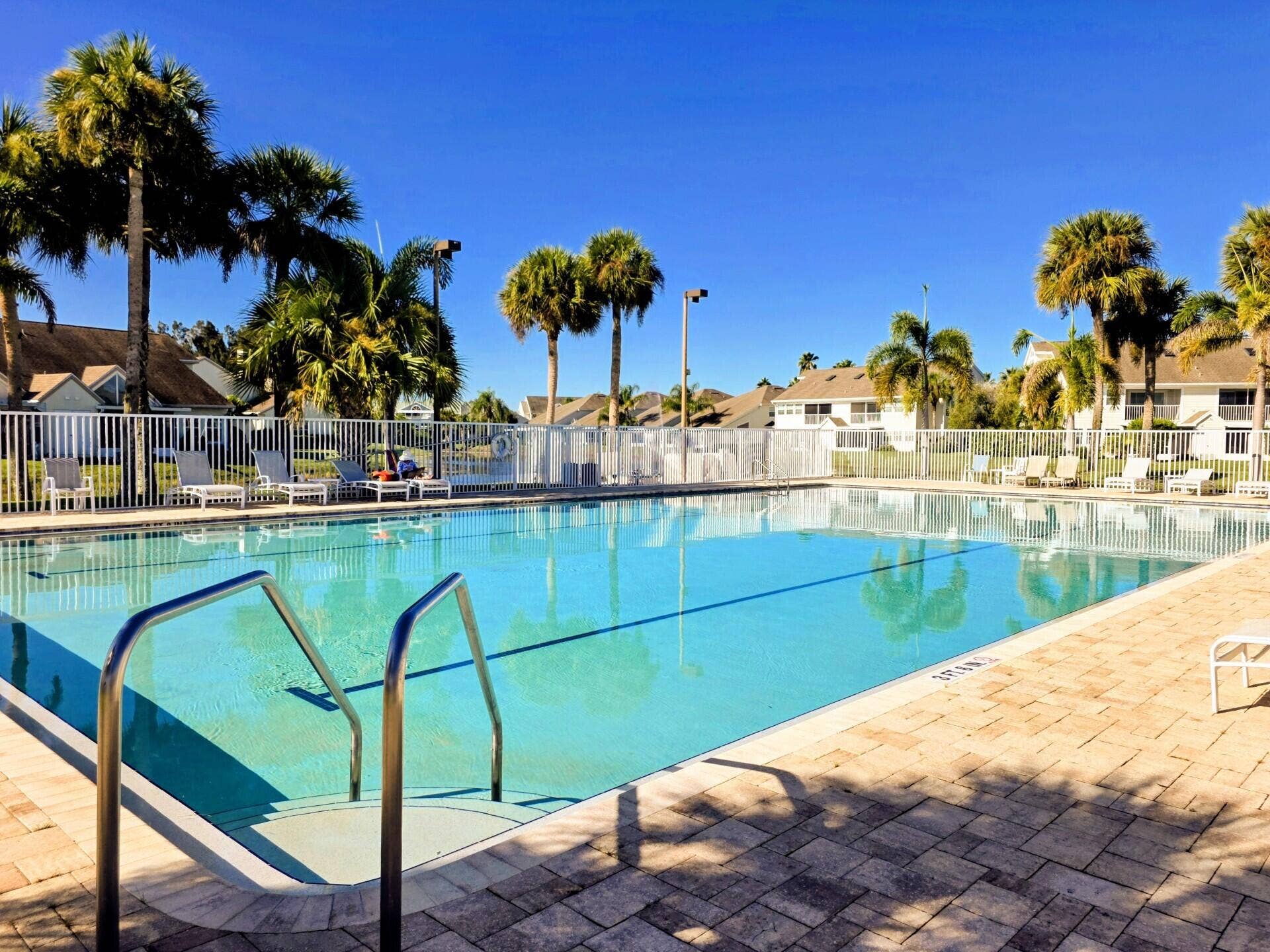 Island Pool