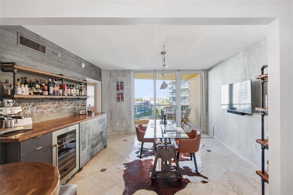 office to balcony