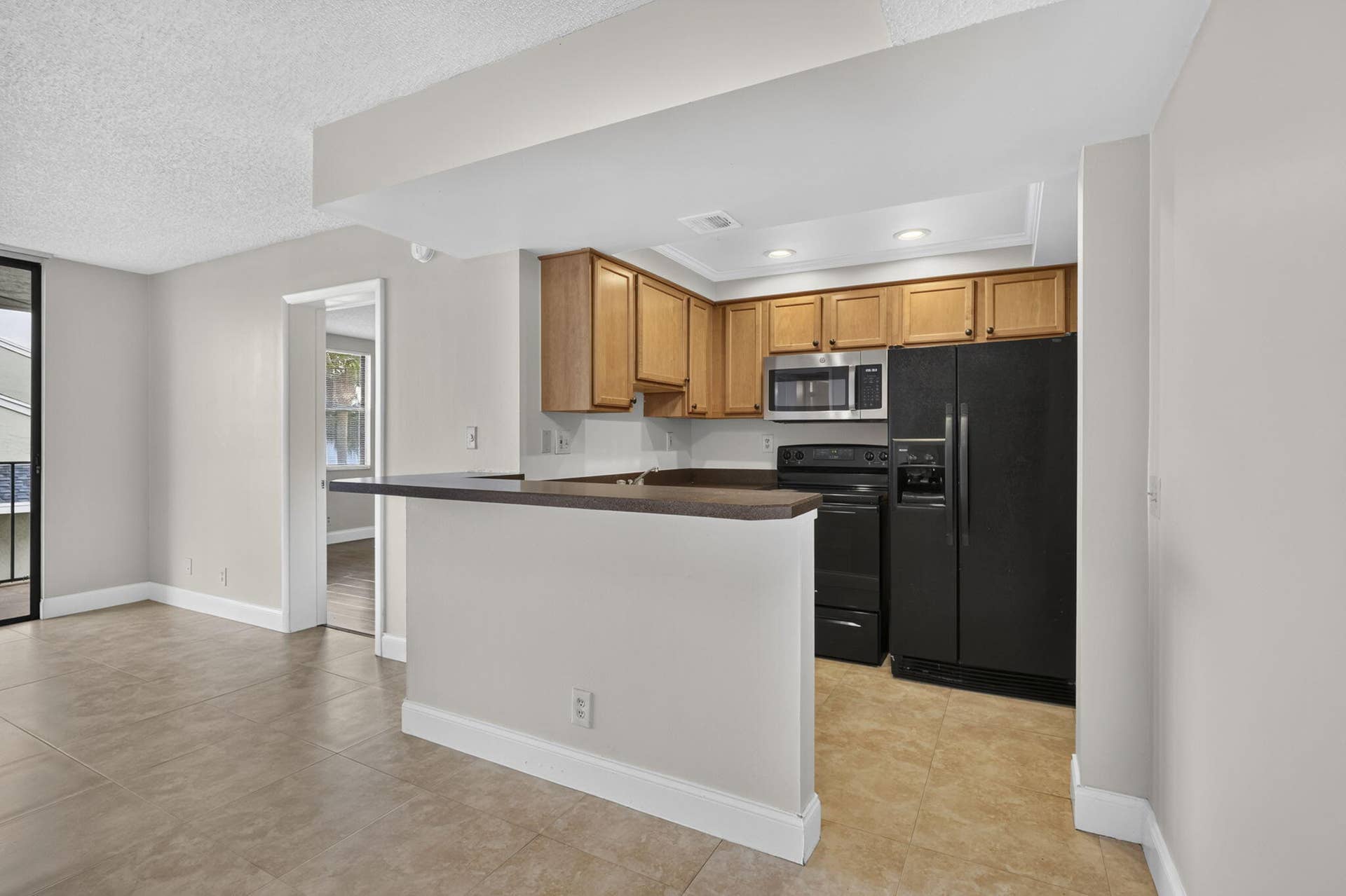 724 EXECUTIVE CENTER Drive, #36, West Palm Beach, West Palm Beach, FL 33401 9-web-or-mls-BS1A3730