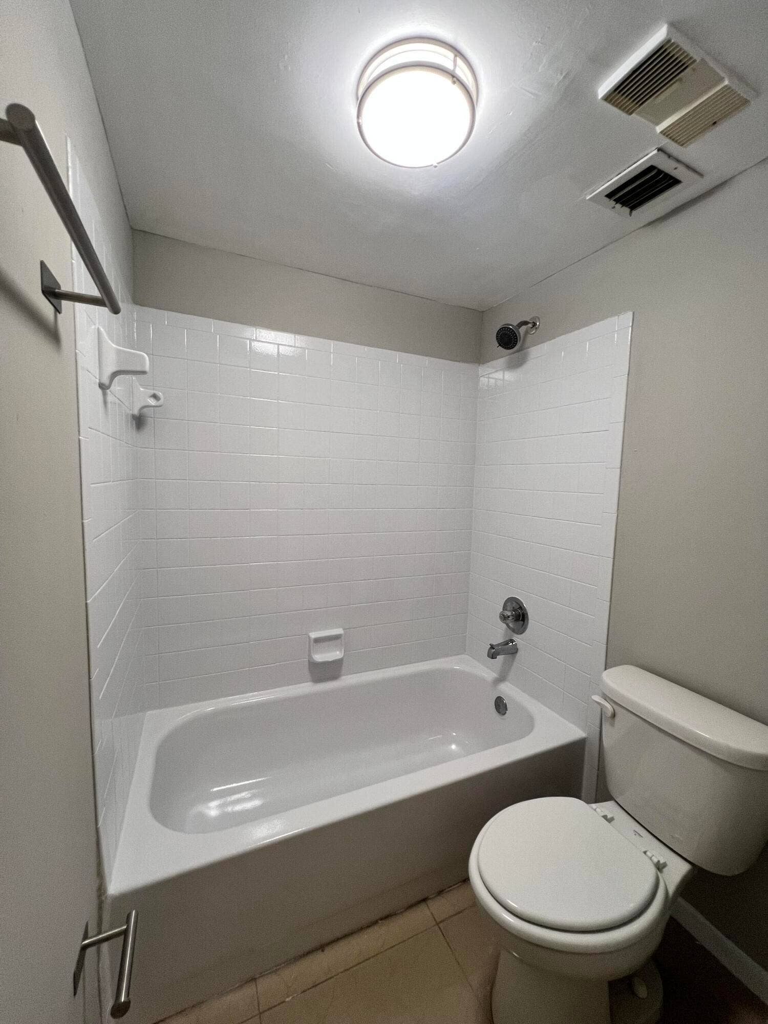 700 EXECUTIVE CENTER Drive, #211, West Palm Beach, West Palm Beach, FL 33401 IMG_4030