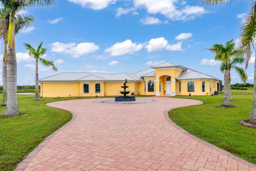 Property photo for 20008 SOUTHERN STAR Drive, Fort Pierce, FL