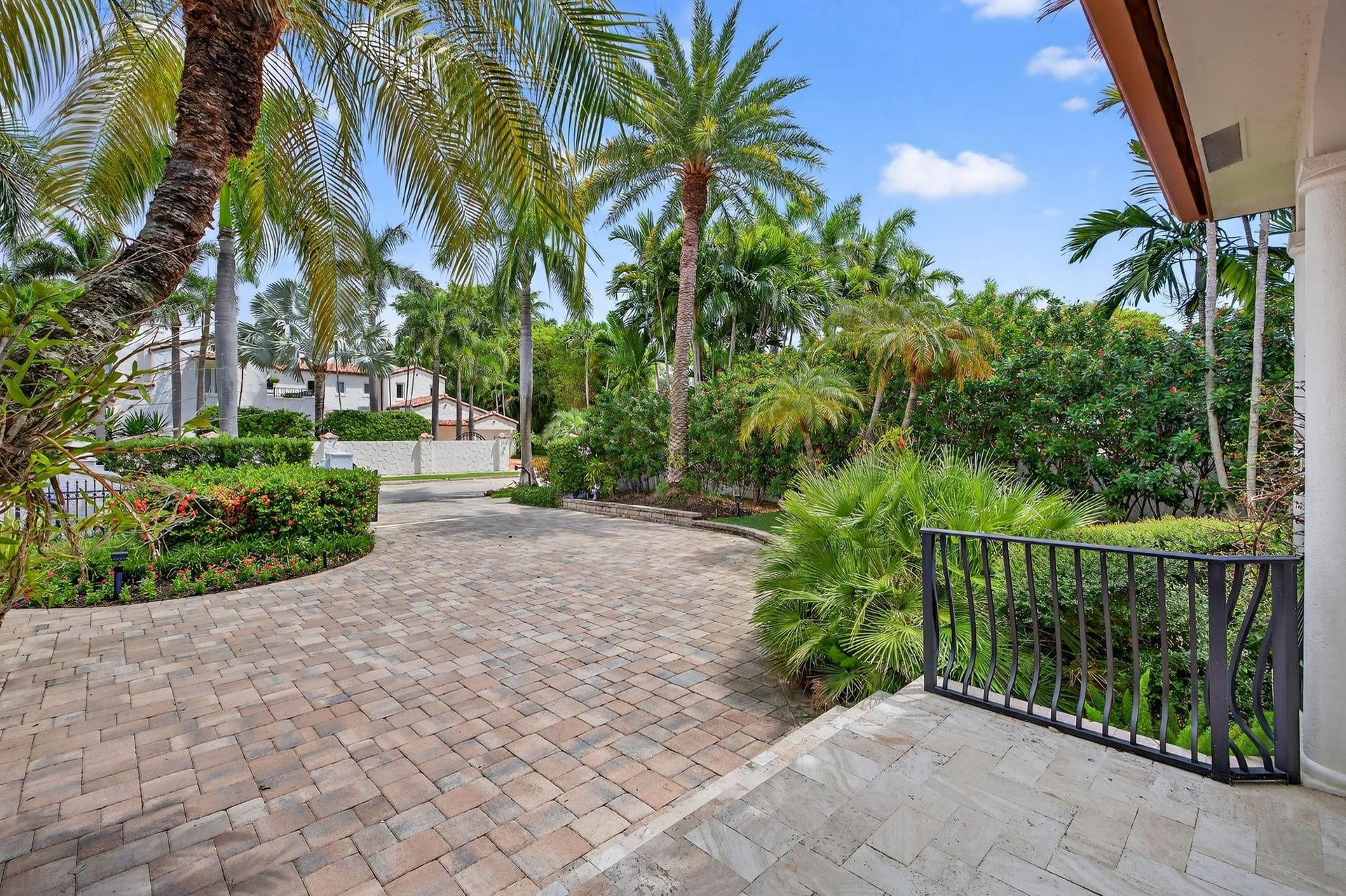 2616 ACACIA Court, Fort Lauderdale, FL 33301 Photo 11
