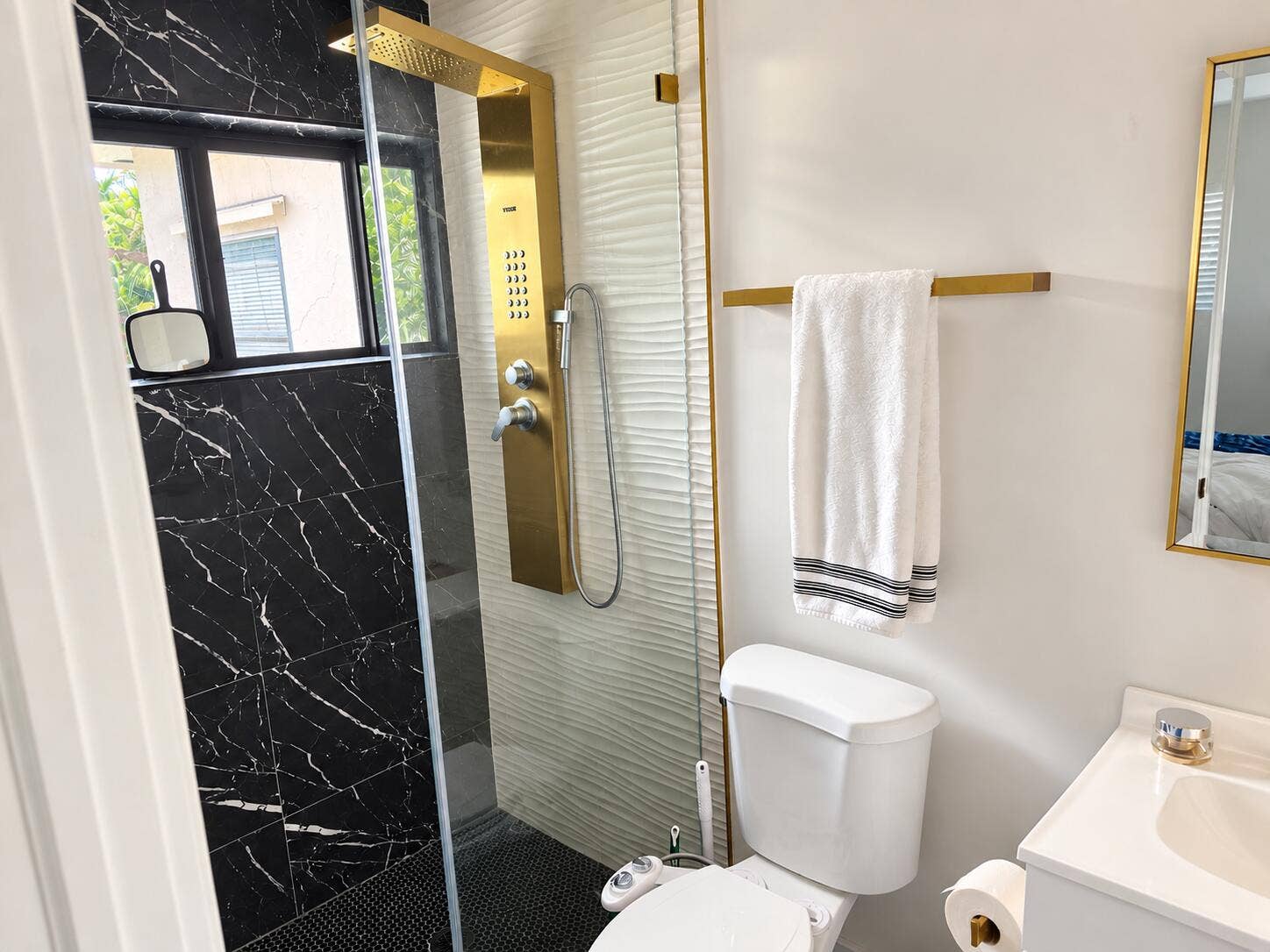 3958 NW 19TH Avenue, Oakland Park, FL 33309 F320B596-46C1-4F10-BF06-BEBFD0BC9C83
