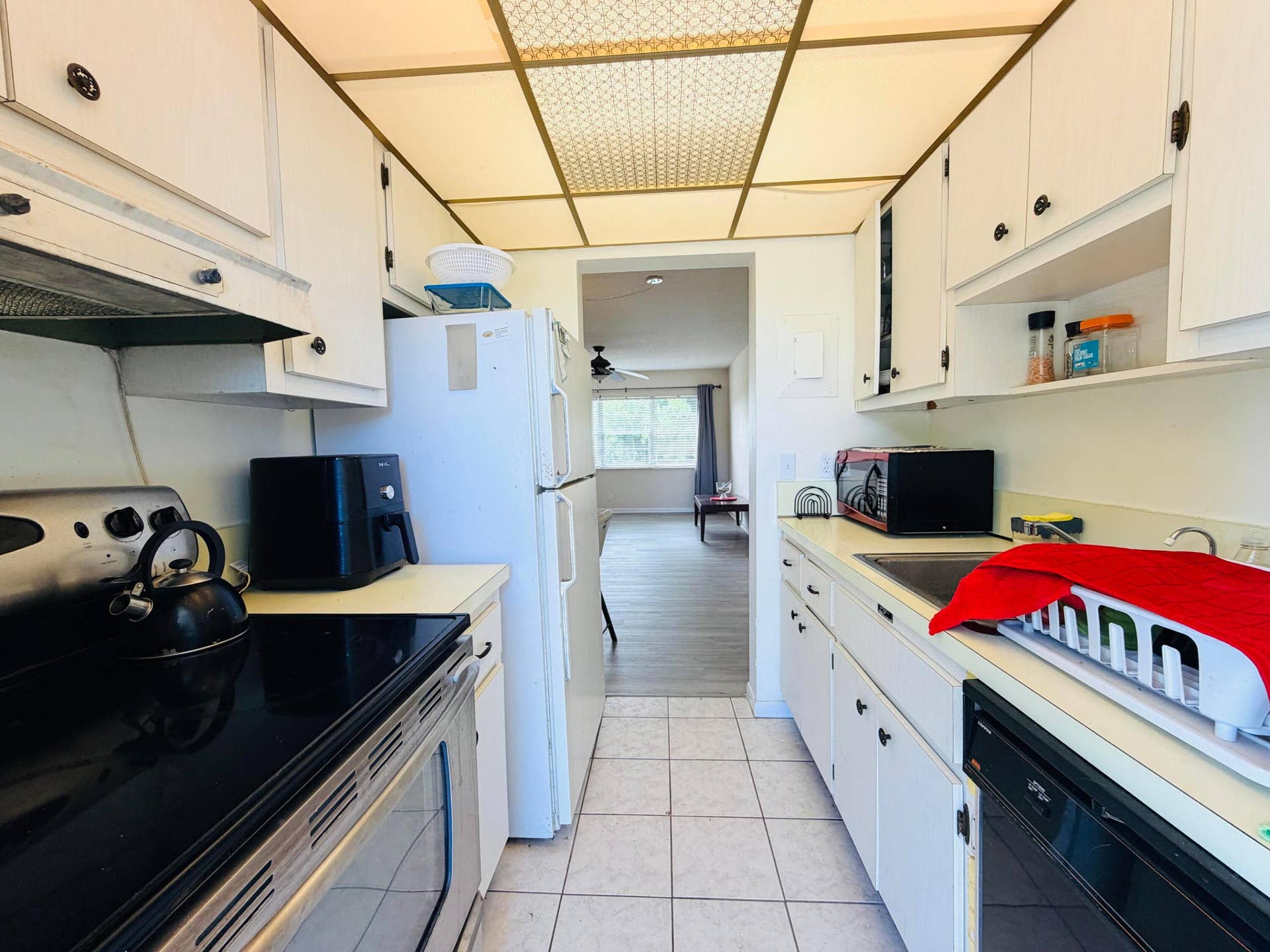 2851 E GOLF Boulevard, #206, Pompano Beach, FL 33064 IMG_8135