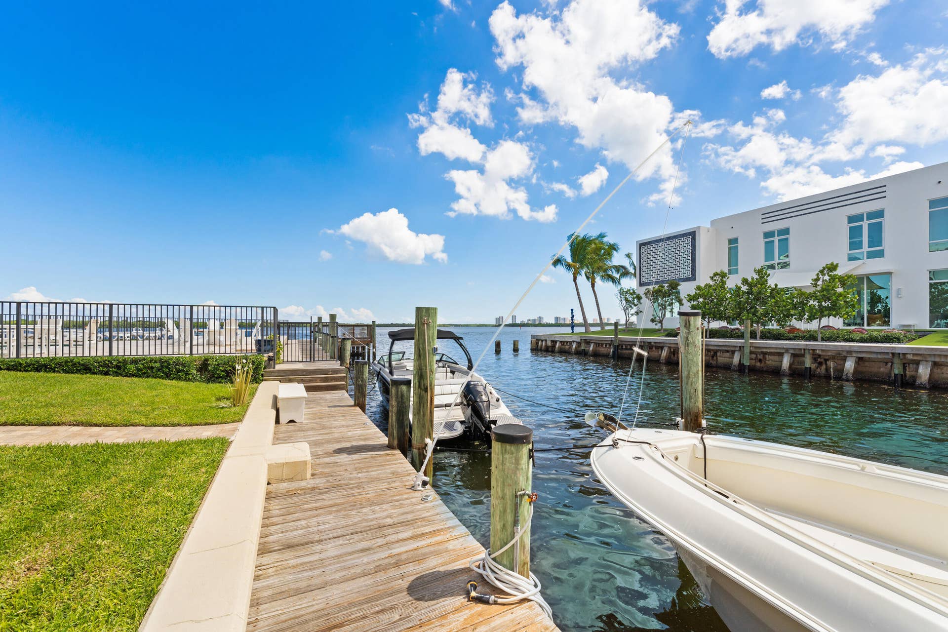 68 YACHT CLUB Drive, #12, North Palm Beach, North Palm Beach, FL 33408 IMG_8725