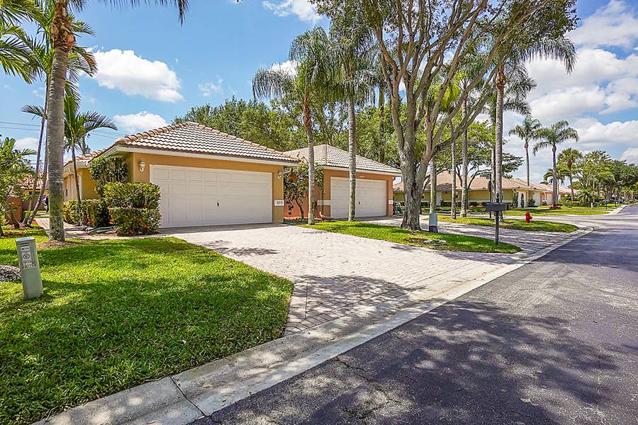 Property photo for 5215 Grande Palm Circle, Delray Beach, FL