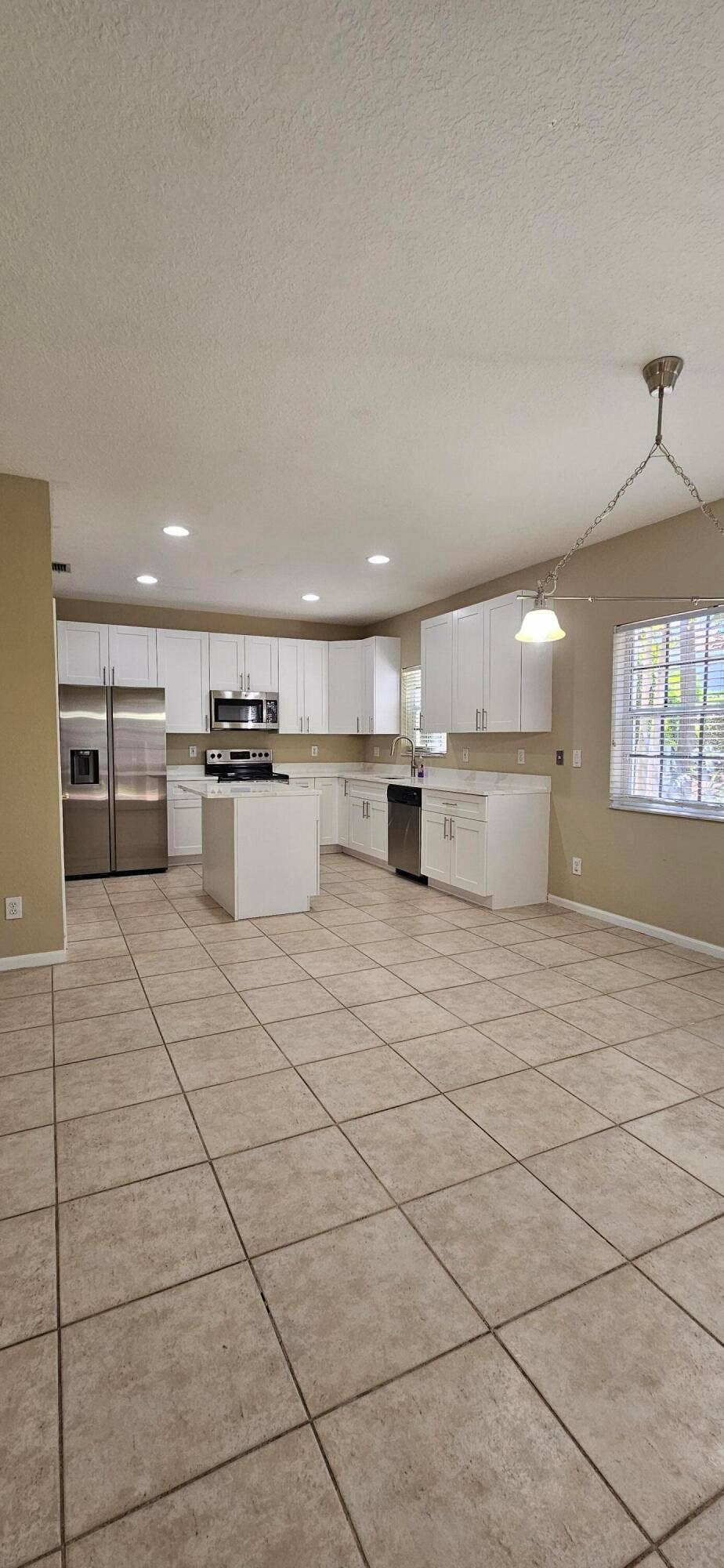 754 NW 126TH Avenue, Coral Springs, FL 33071 20260927_123204