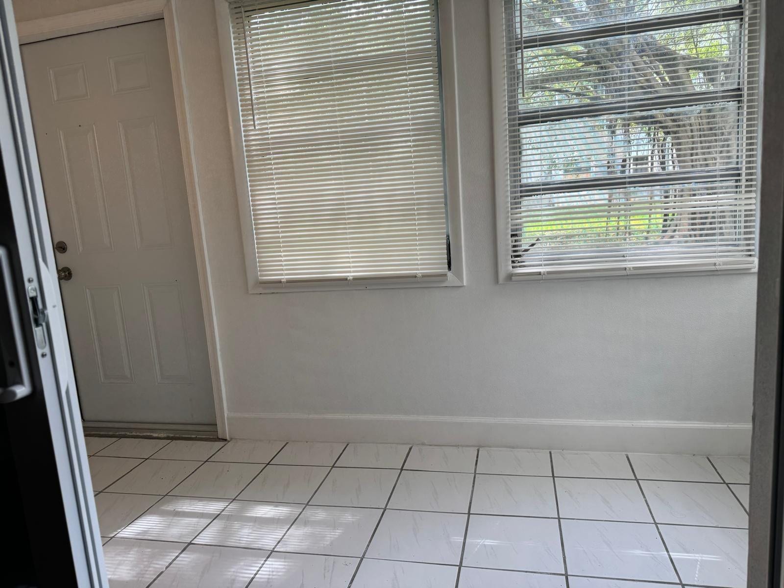 4730 NW 10TH Court, #112, Plantation, Plantation, FL 33313 Enclosed balcony