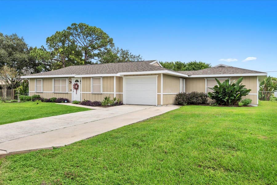 Property photo for 2417 SW RONEY Road, Port St Lucie, FL