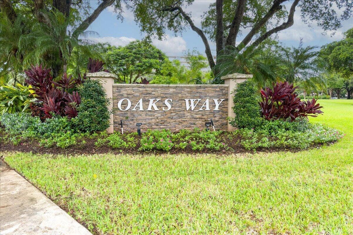 3505 Oaks Way, #109, Pompano Beach, FL 33069 Welcome to Oaks Way