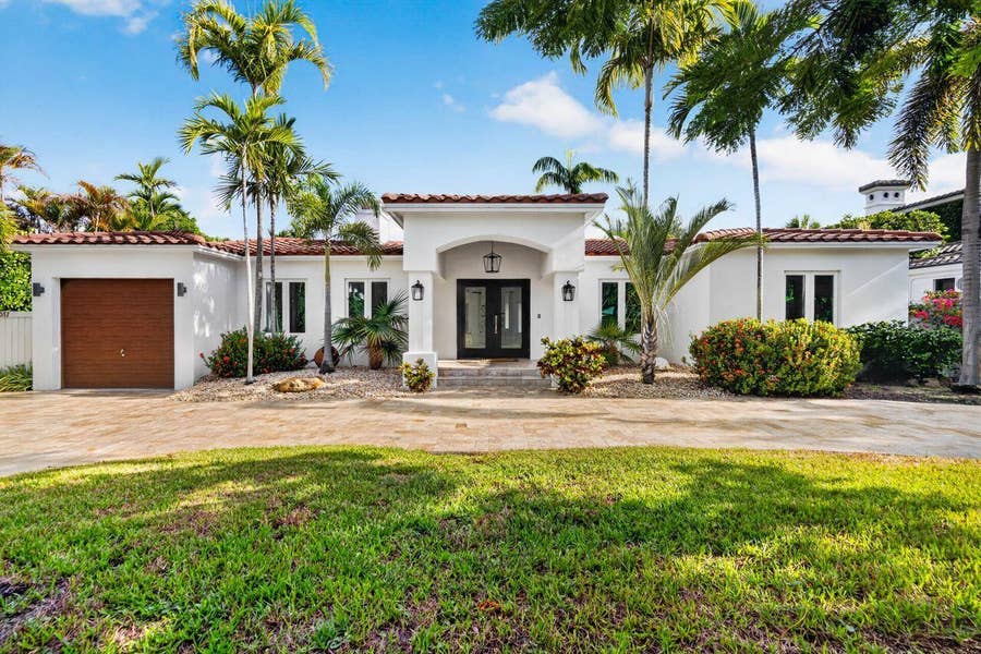 Property photo for 2317 NE 12th Street, Fort Lauderdale, FL