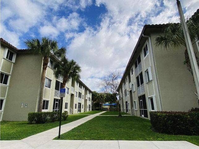 10147 W ATLANTIC Boulevard, #I3, Coral Springs, Coral Springs, FL 33071 Community Buildings