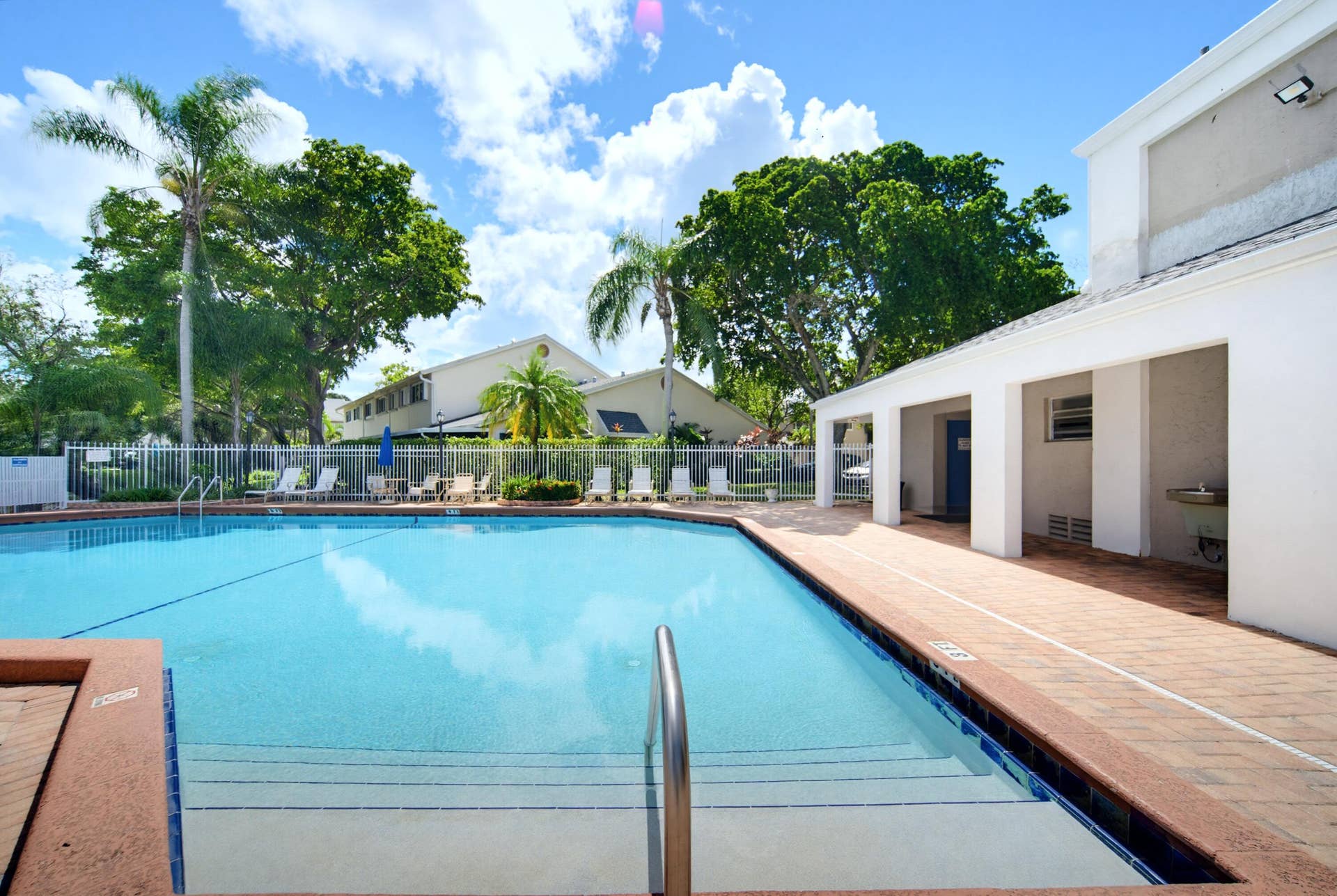 A7_00812
