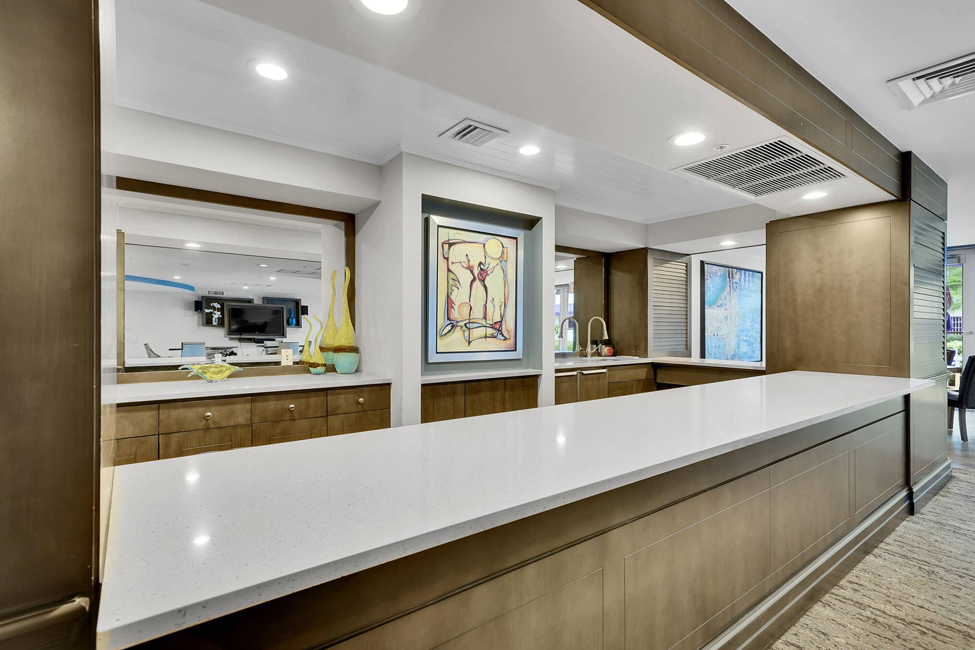 6001 N OCEAN Drive, #503, Hollywood, FL 33019 17 party room 3