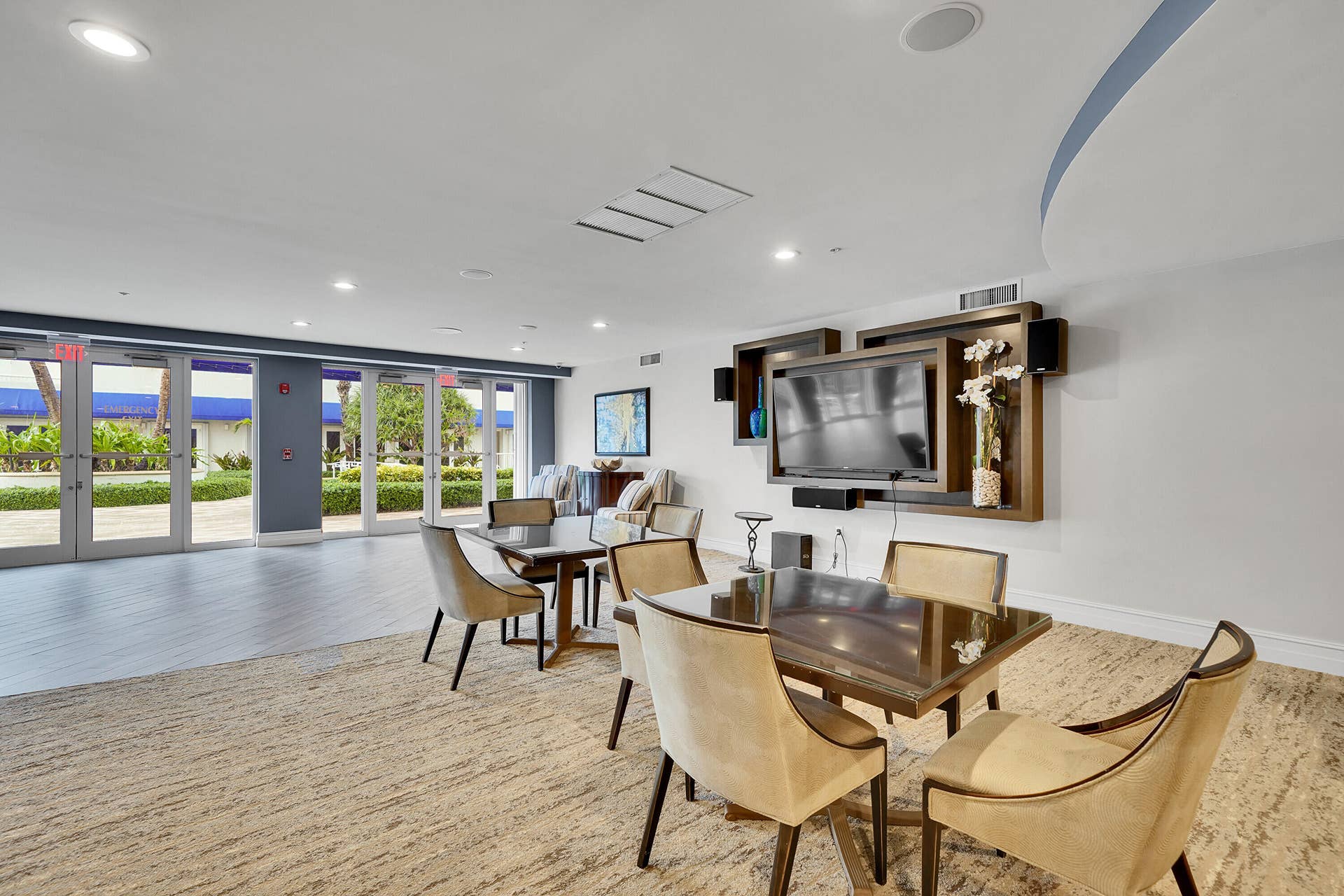 6001 N OCEAN Drive, #503, Hollywood, FL 33019 16 party room 2