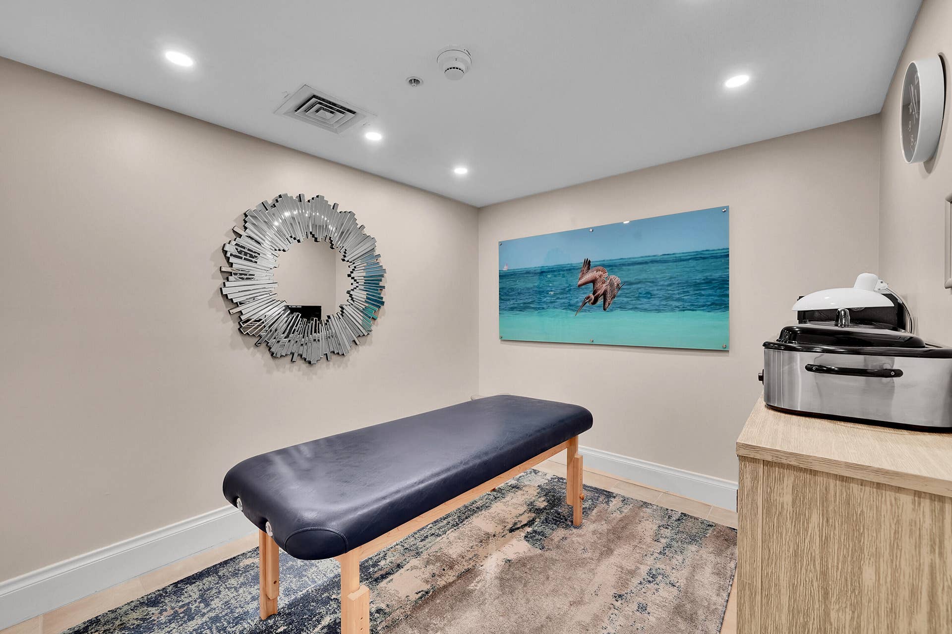 6001 N OCEAN Drive, #503, Hollywood, FL 33019 15 massage room