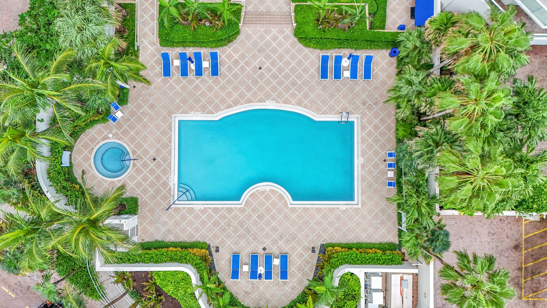 6001 N OCEAN Drive, #503, Hollywood, FL 33019 5 pool arial 2