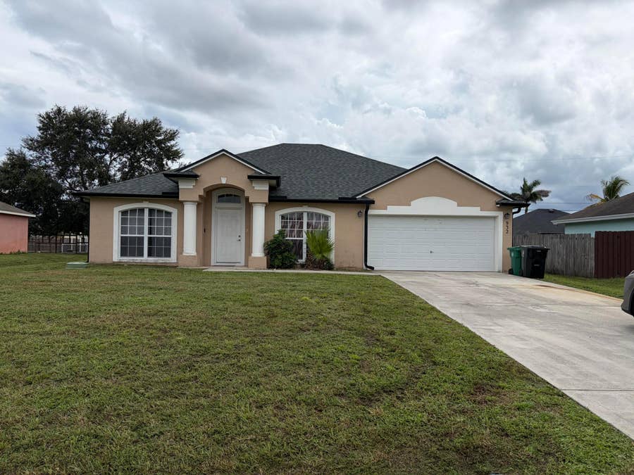 Property photo for 932 SW MCELROY Avenue, Port St Lucie, FL