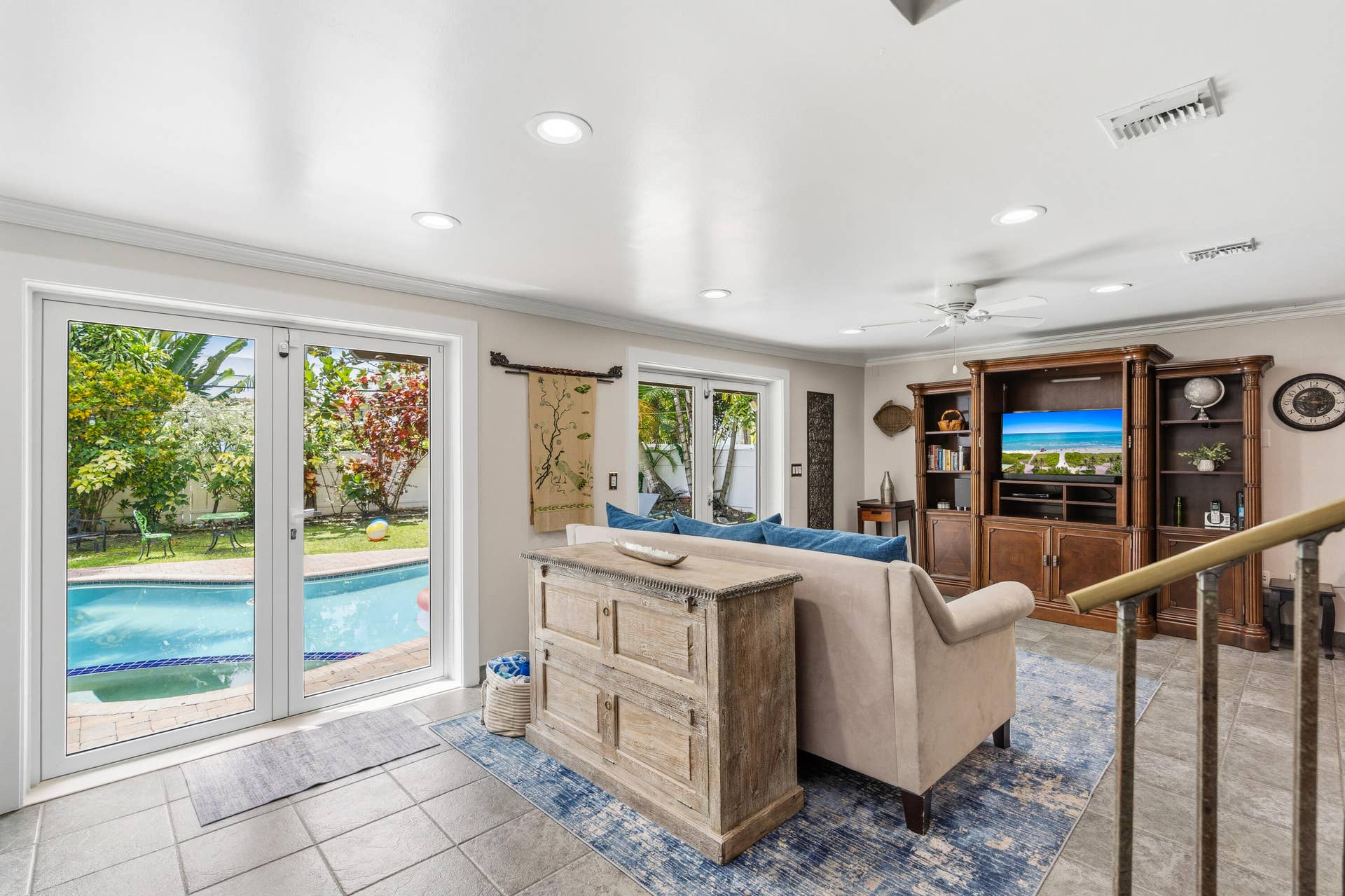 614 SE 5TH Court, Fort Lauderdale, FL 33301 12