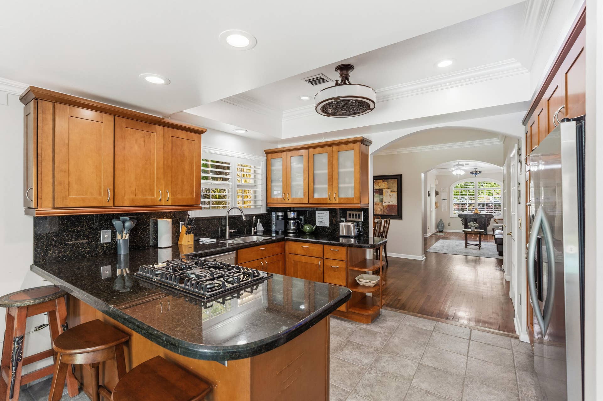 614 SE 5TH Court, Fort Lauderdale, FL 33301 9