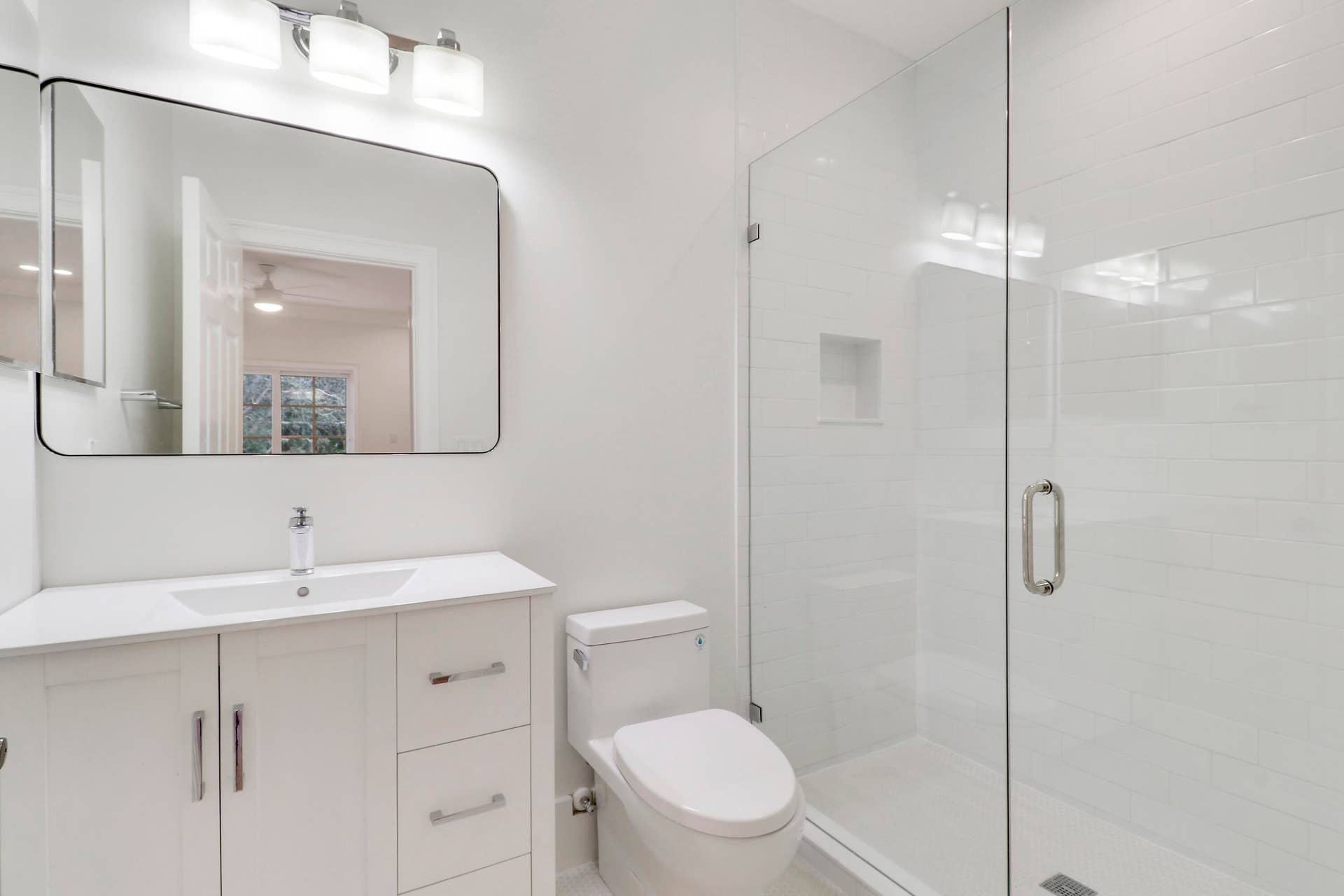 142 SEGOVIA Way, Jupiter, Jupiter, FL 33458 En Suite Bath Bedroom 3