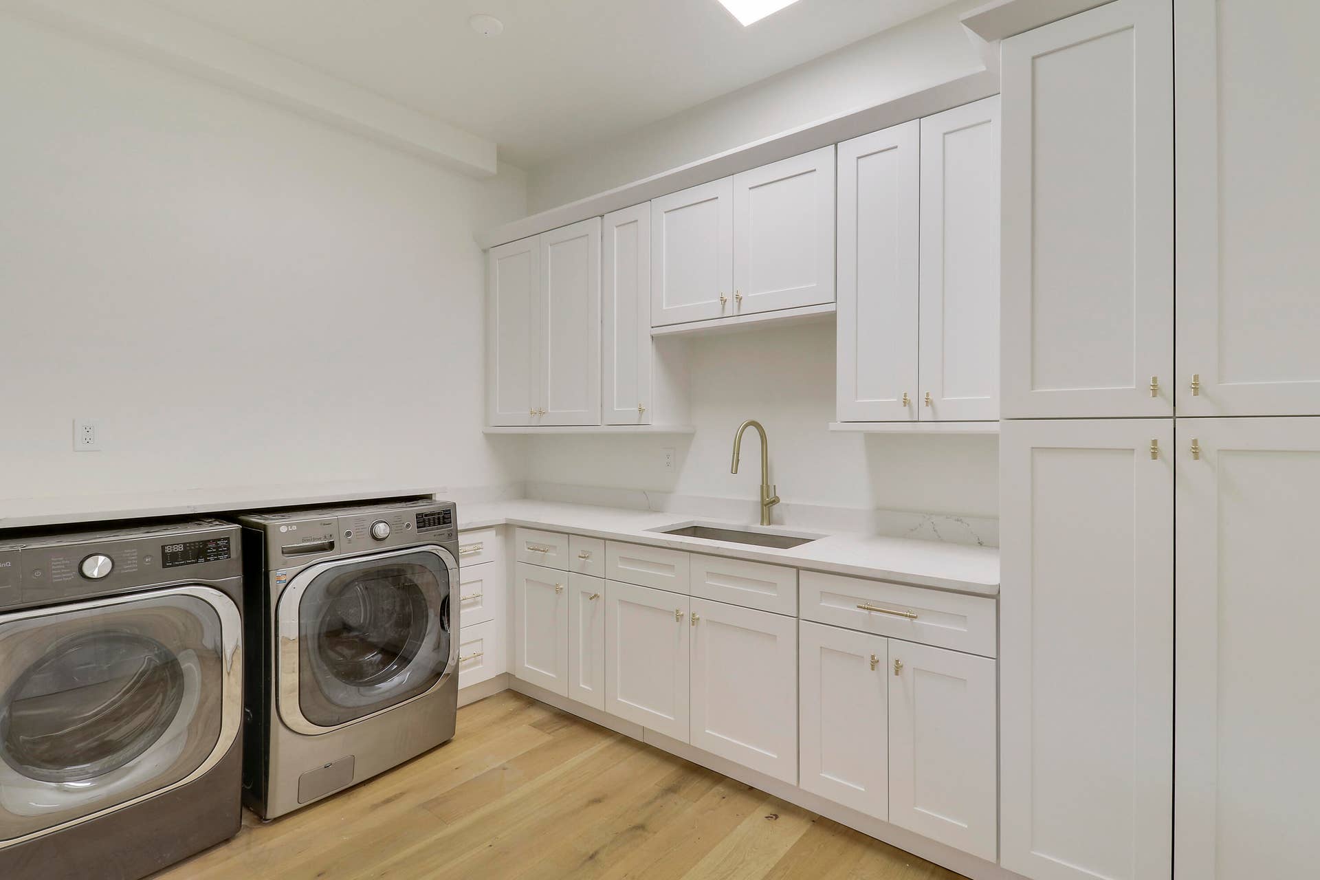 142 SEGOVIA Way, Jupiter, Jupiter, FL 33458 Laundry