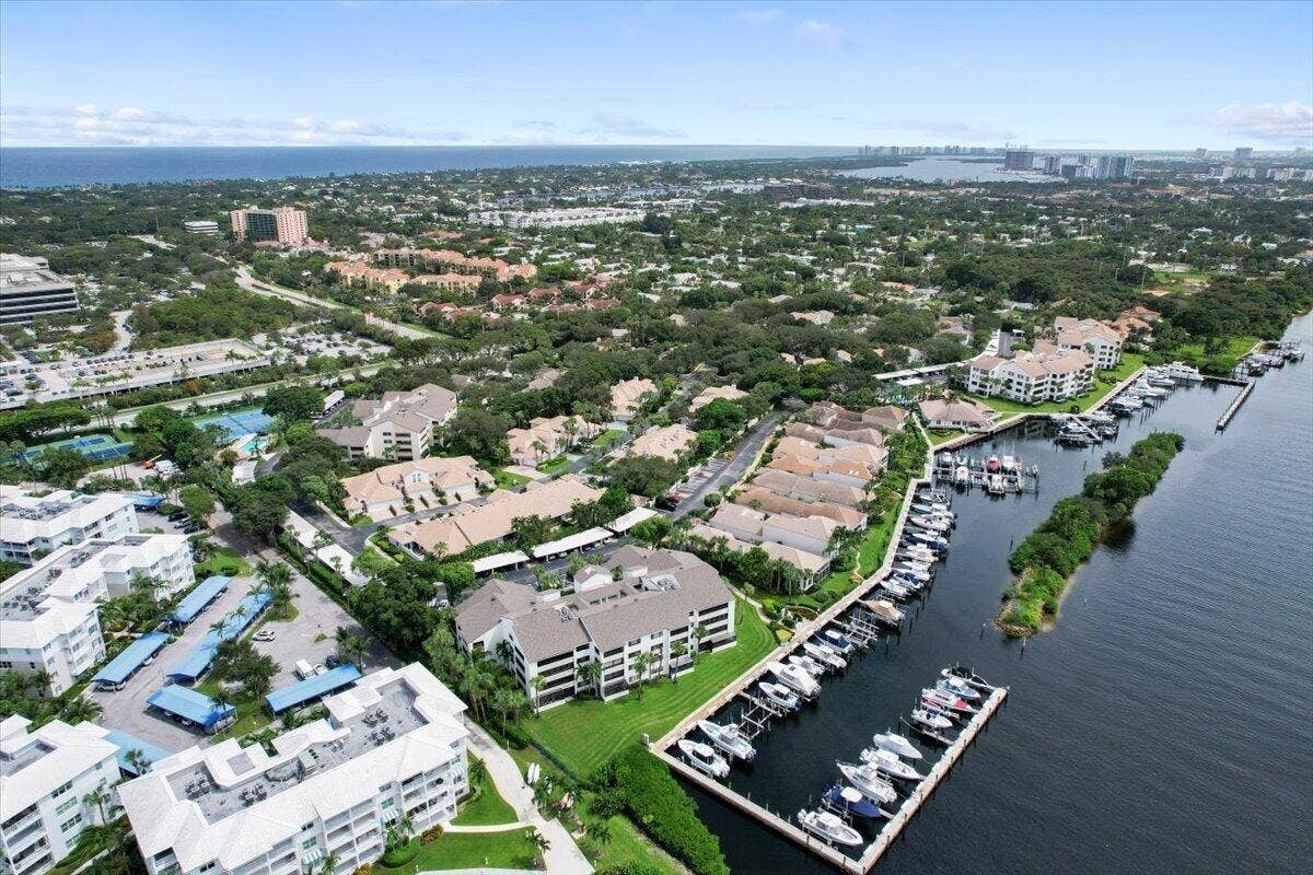 526 OAK HARBOUR Drive, #526, Juno Beach, FL 33408 38-DJI_0121