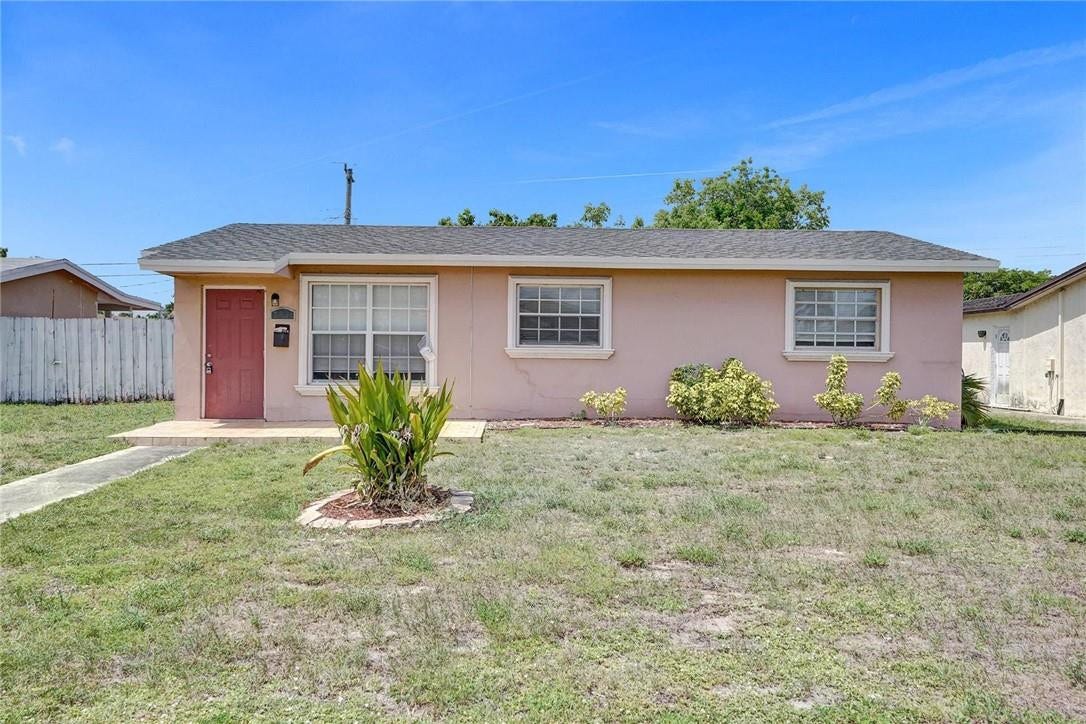 7741 NW 33RD Street, Davie, Davie, FL 33024 Photo 2