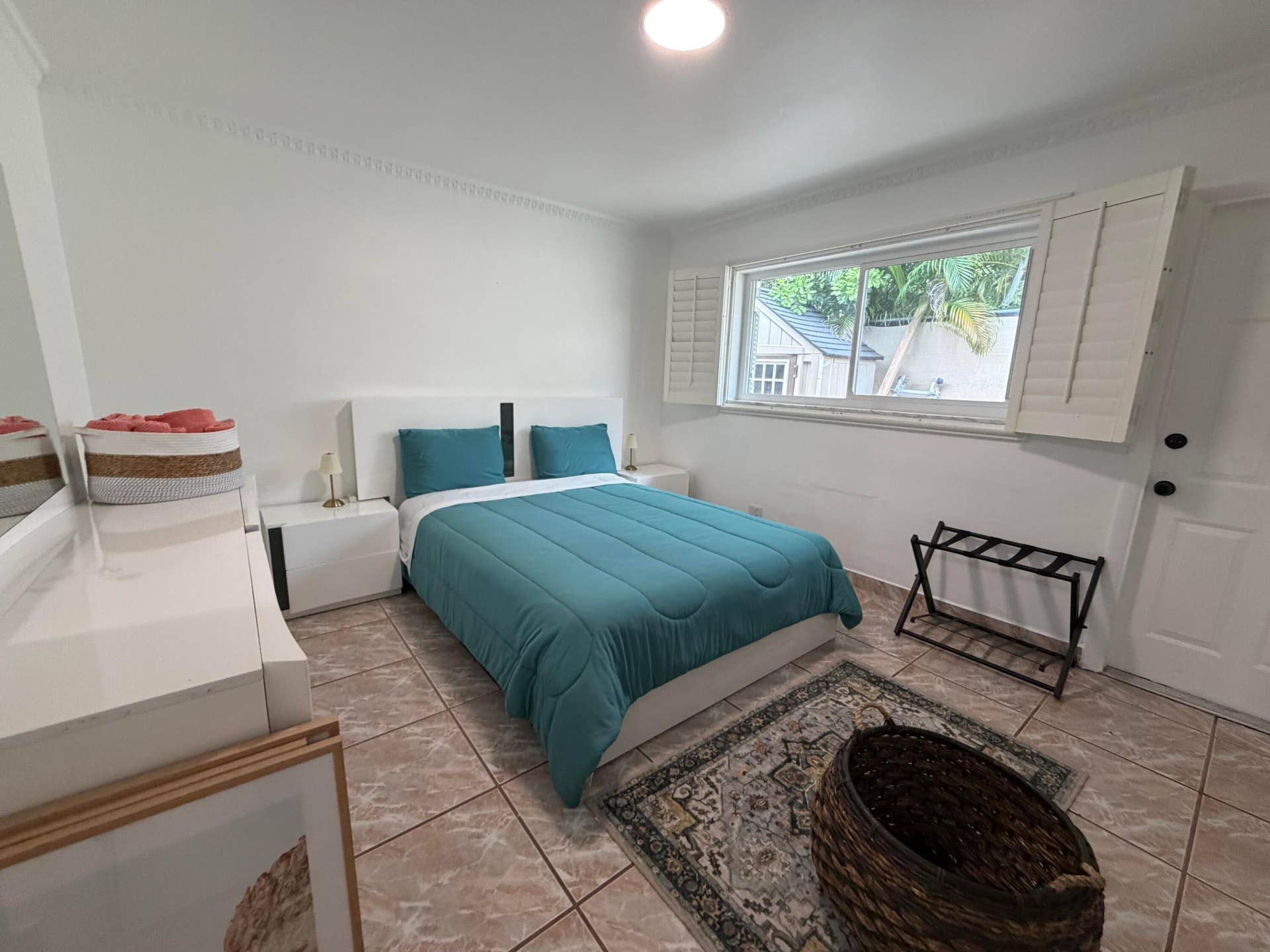905 SE 15TH Street, #4, Fort Lauderdale, FL 33316 IMG_6700