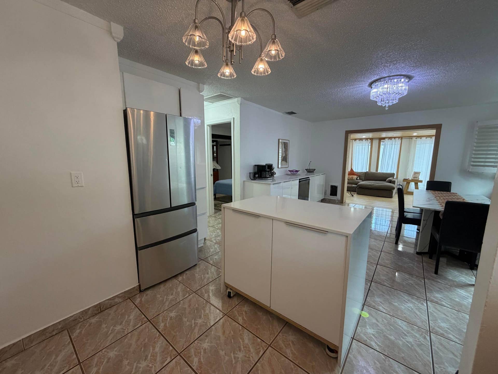 905 SE 15TH Street, #4, Fort Lauderdale, FL 33316 IMG_6694