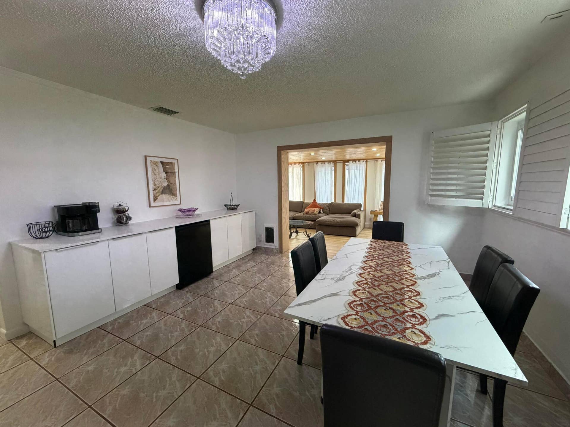 905 SE 15TH Street, #4, Fort Lauderdale, FL 33316 IMG_6690
