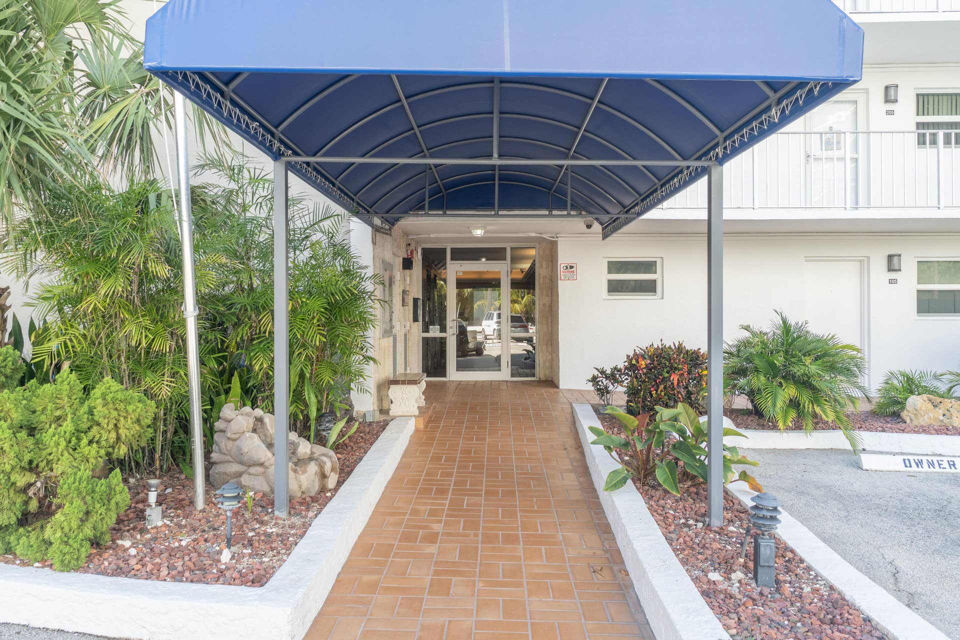 1391 S Ocean Boulevard, #805, Pompano Beach, FL 33062 Exterior-2