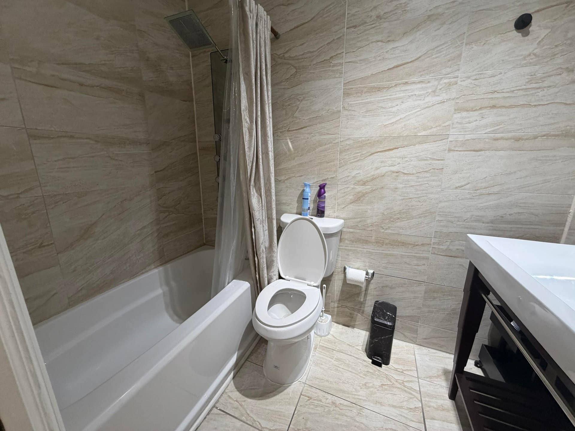 905 SE 15TH Street, #2, Fort Lauderdale, FL 33316 IMG_6676